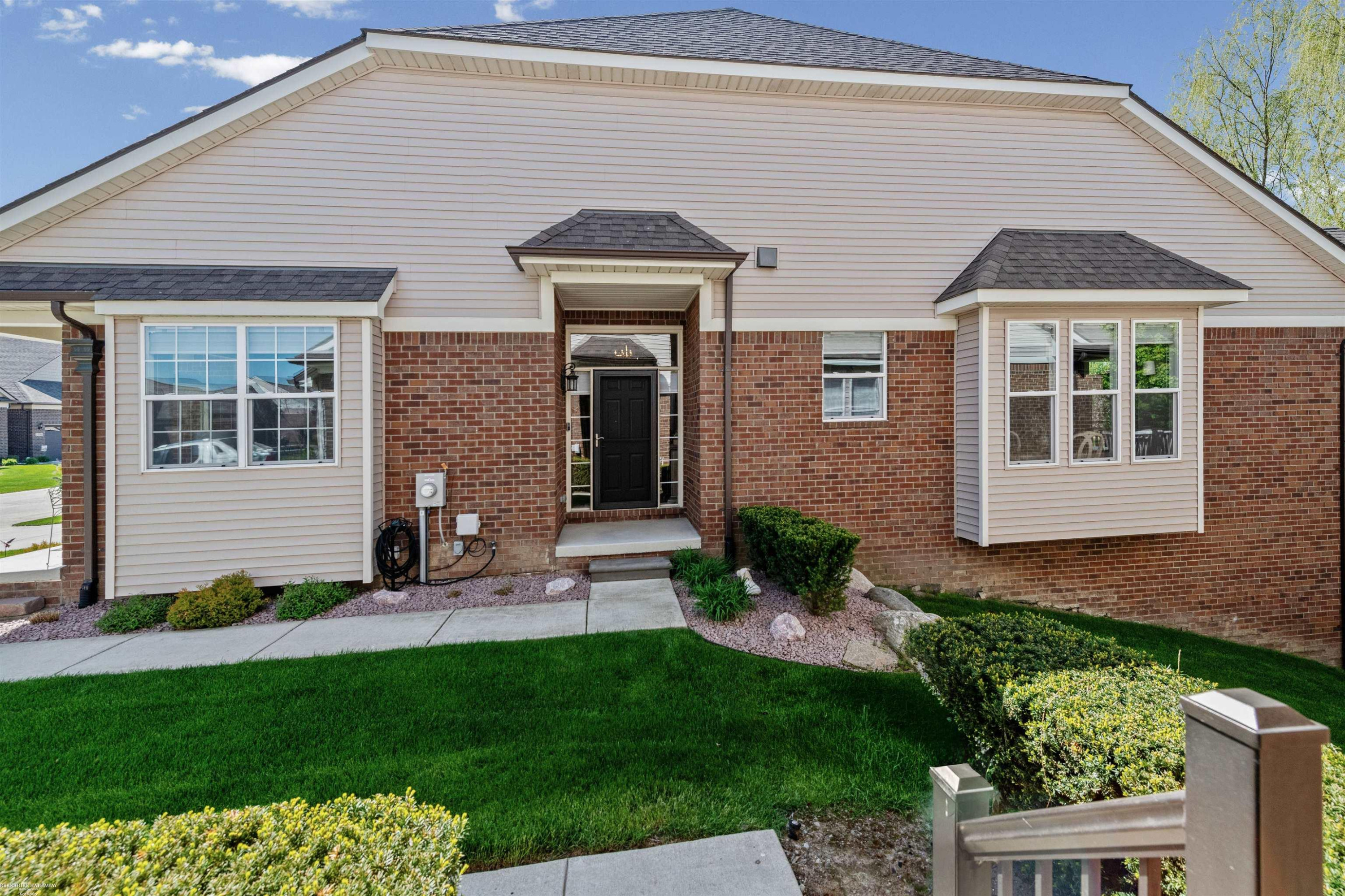 21186 Lilac Lane, 155, Clinton Twp, MI 48036 — Photo 43