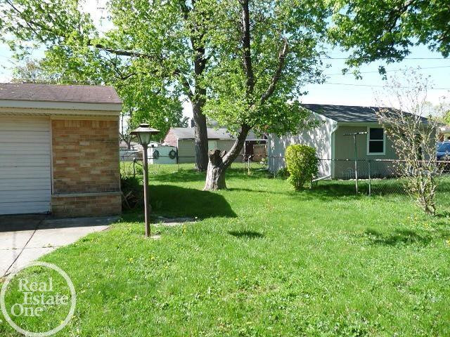 22416 Furton Street, Saint Clair Shores, MI 48082 — Photo 5