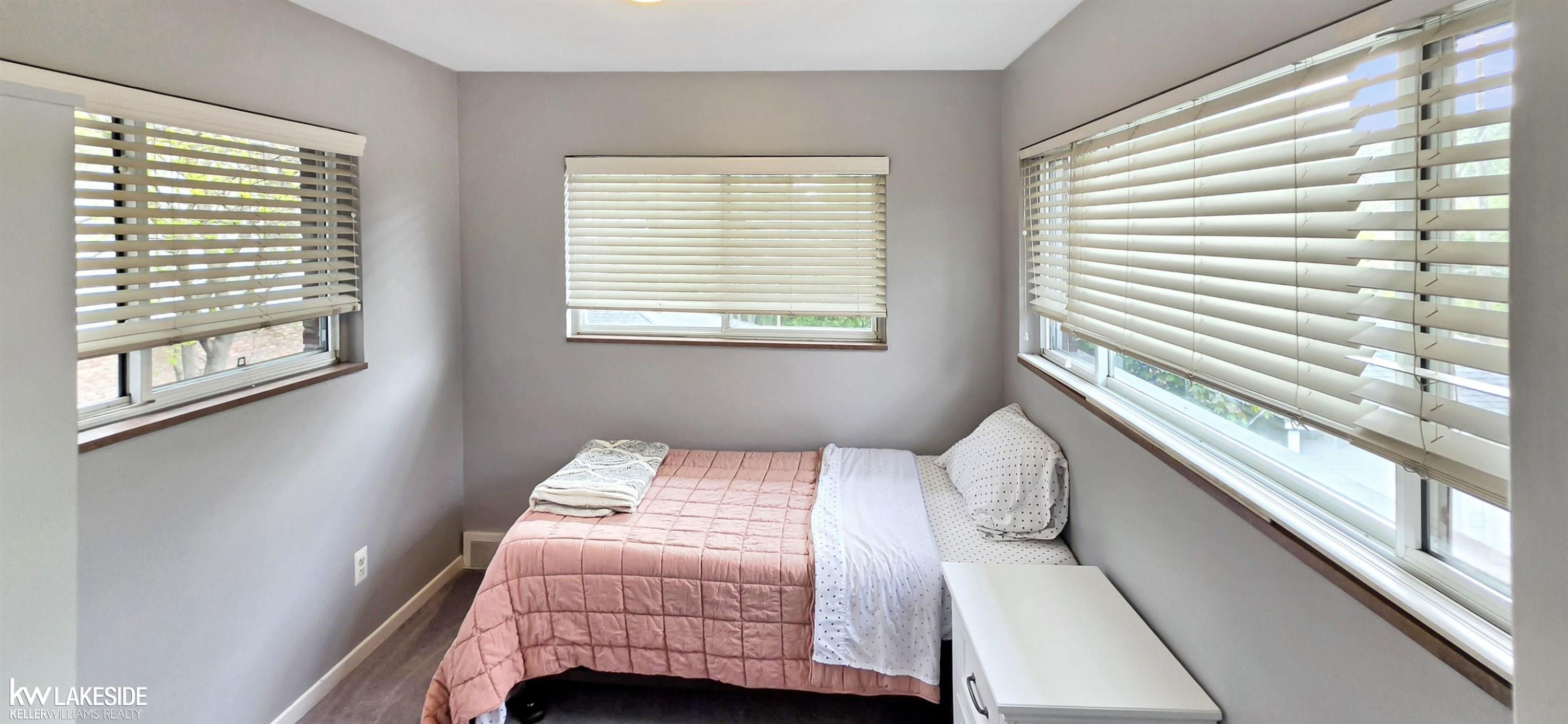 890 Neff Road, Grosse Pointe, MI 48230 — Photo 16