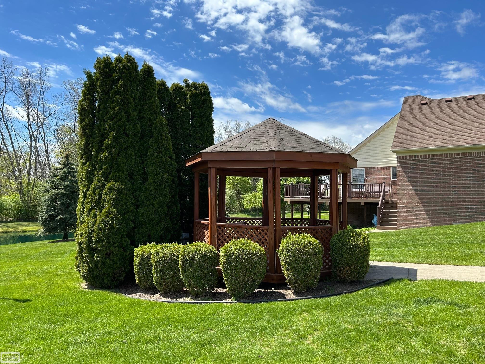8131 Huntington Ridge Court, Washington, MI — Photo 5