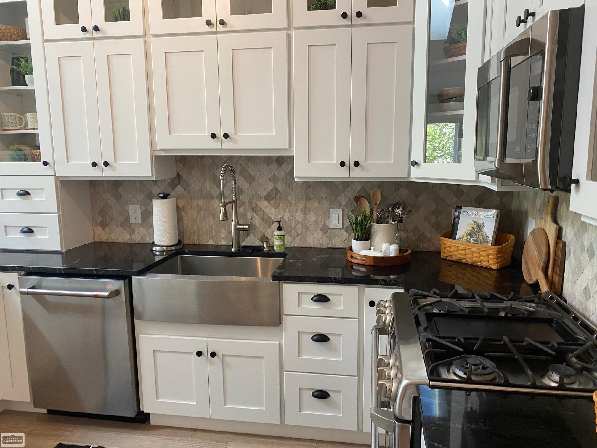 8131 Huntington Ridge Court, Washington, MI — Photo 15