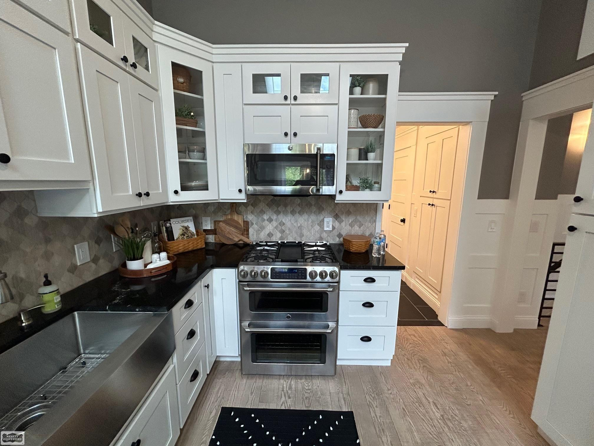 8131 Huntington Ridge Court, Washington, MI — Photo 16
