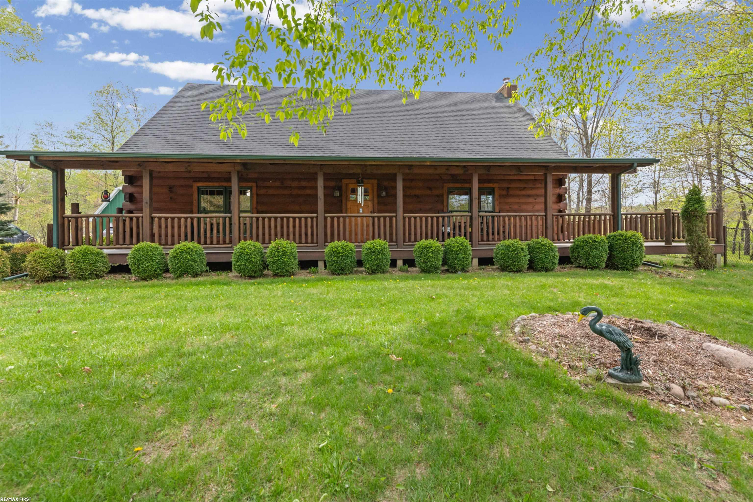5562 Casey Road, Dryden, MI 48428 — front exterior