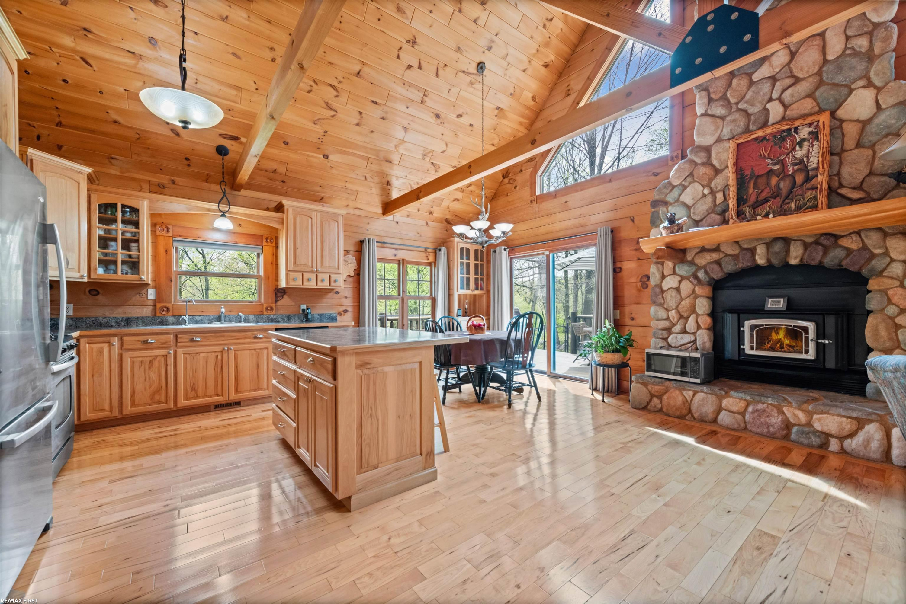 5562 Casey Road, Dryden, MI 48428 — Photo 8