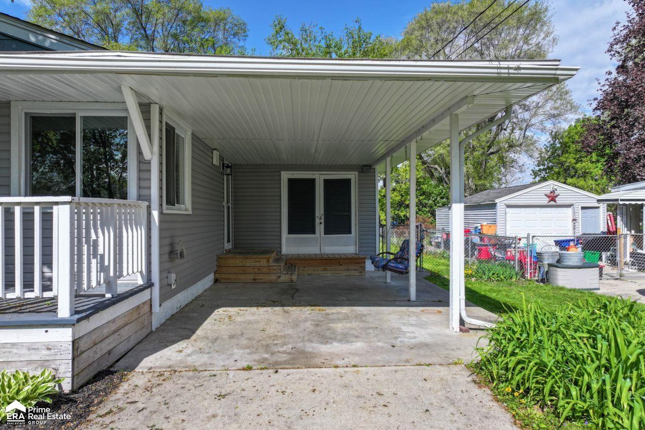 5130 Mclain St Street, Swartz Creek, MI 48473 — Photo 4