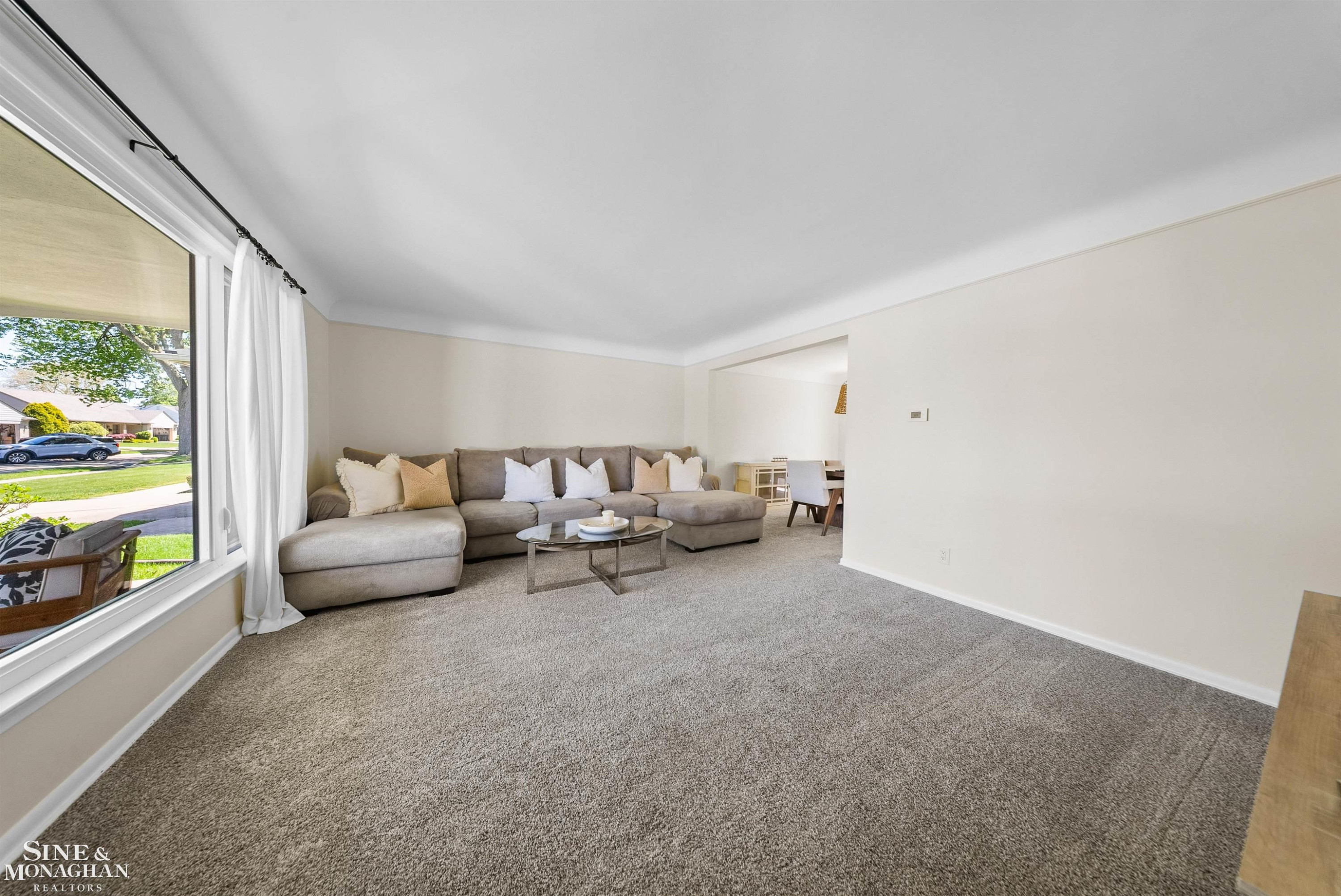 641 Blairmoor Court, Grosse Pointe Woods, MI 48236 — Photo 10