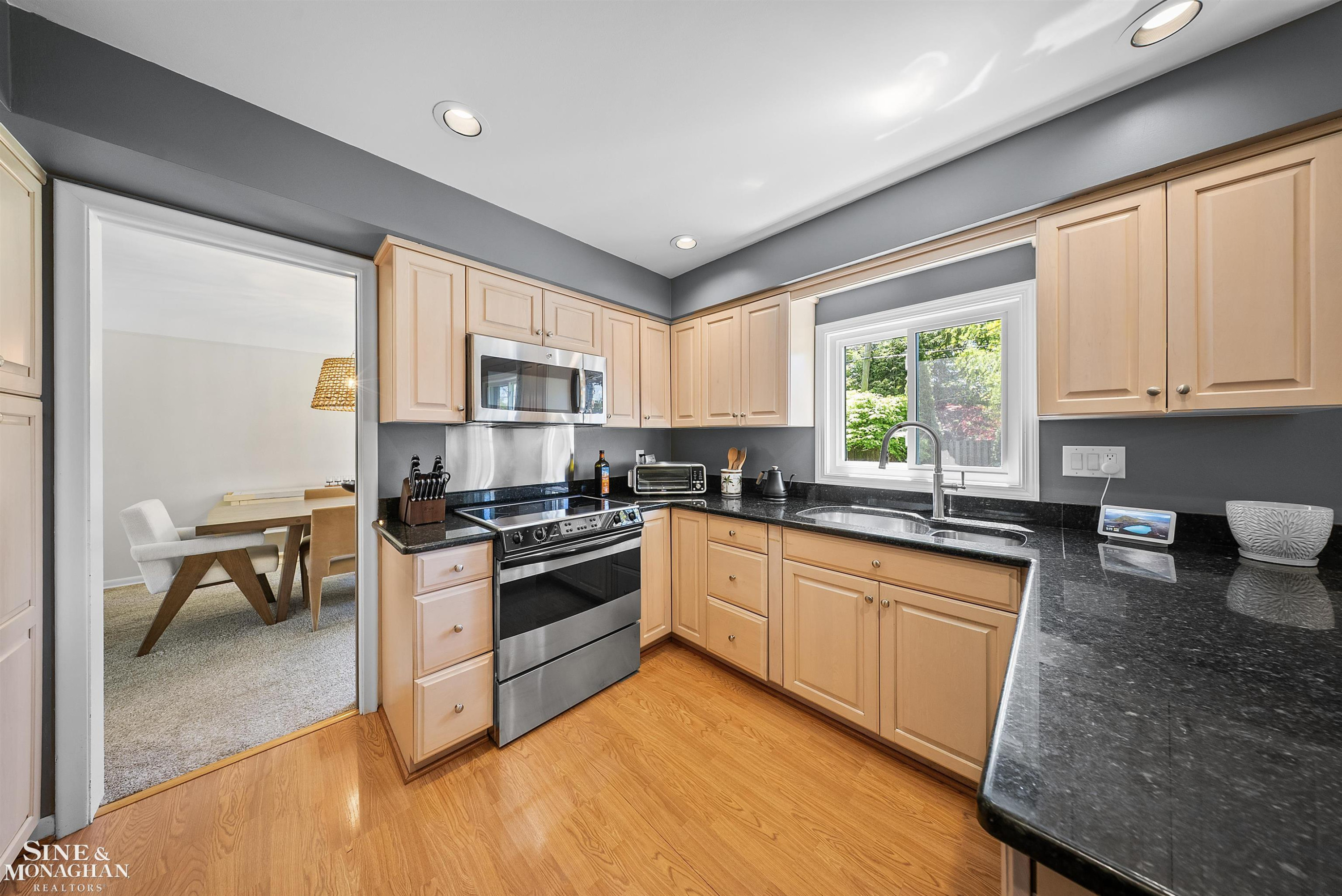 641 Blairmoor Court, Grosse Pointe Woods, MI 48236 — Photo 21