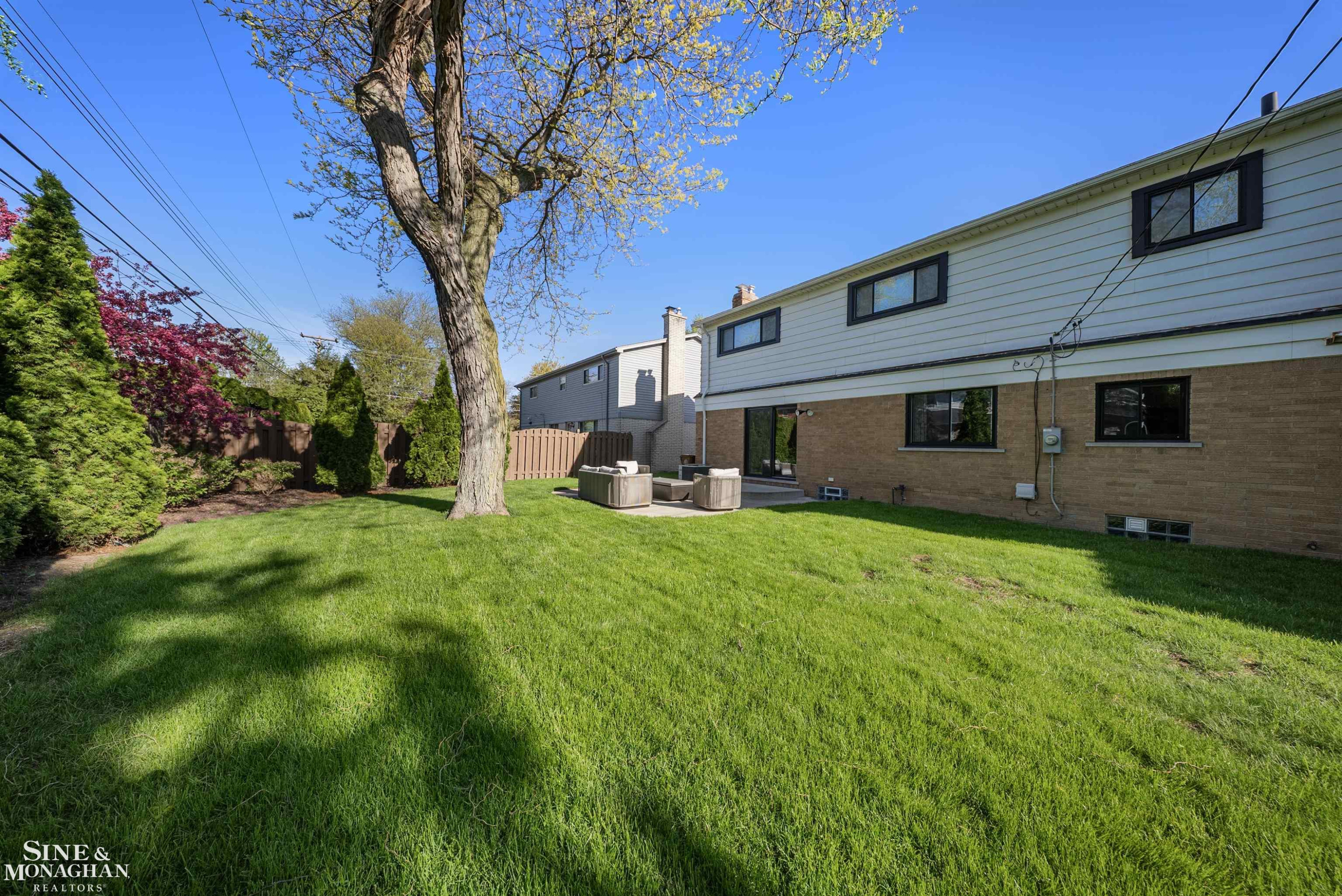 641 Blairmoor Court, Grosse Pointe Woods, MI 48236 — Photo 62