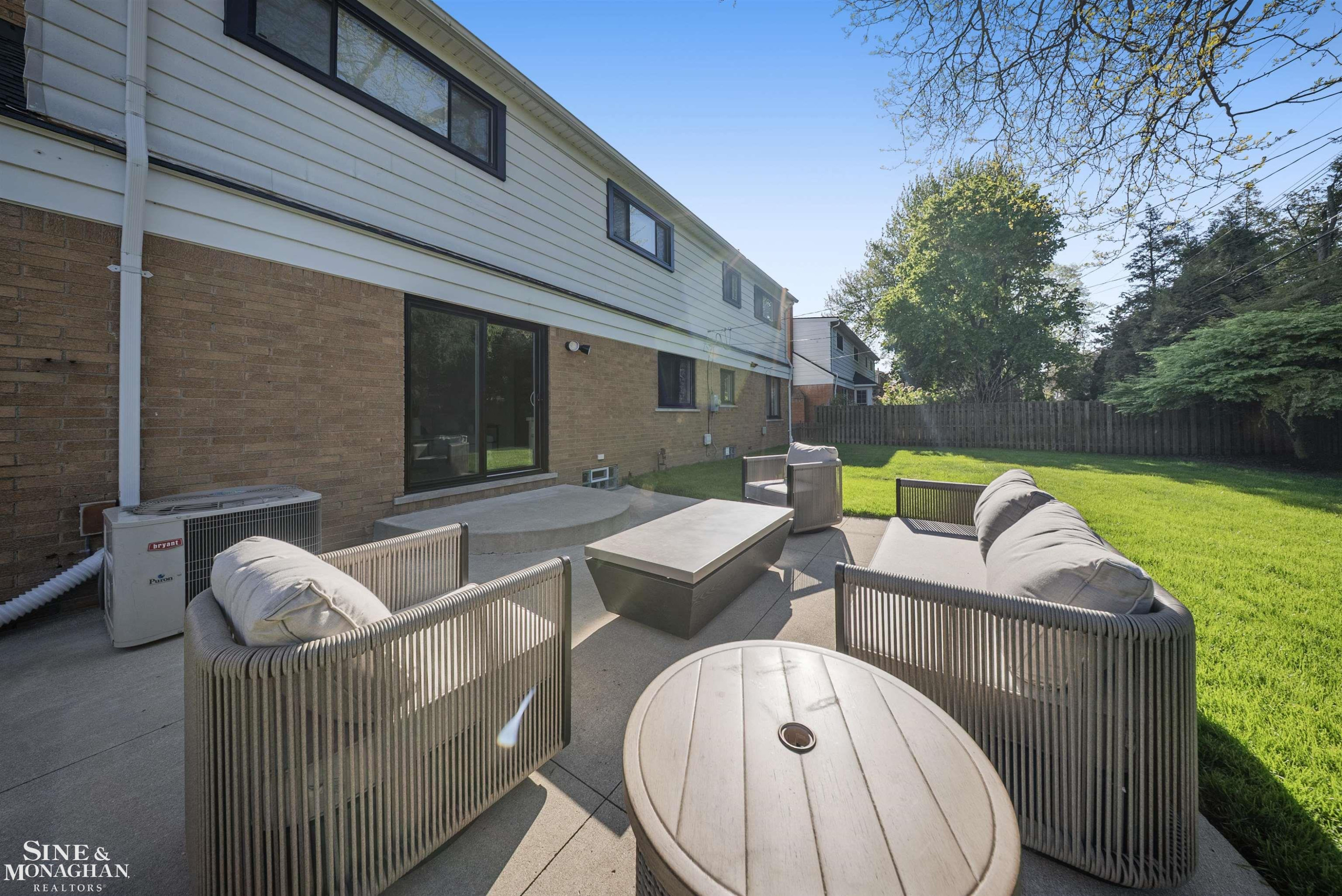 641 Blairmoor Court, Grosse Pointe Woods, MI 48236 — Photo 64