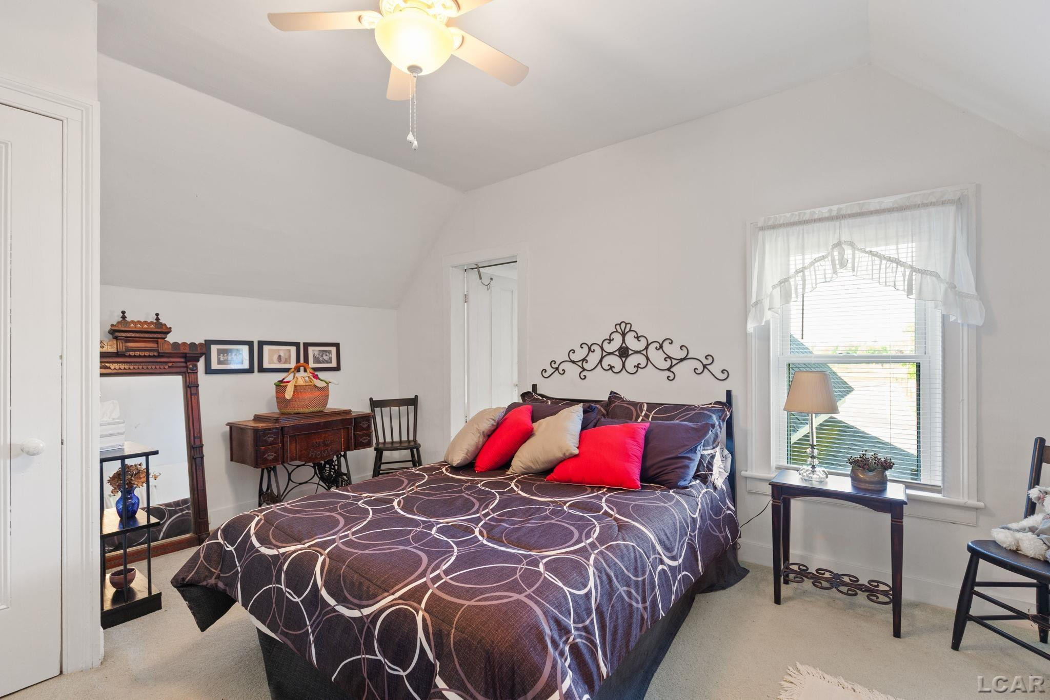588 W Maple Avenue, Adrian, MI 49221 — Photo 32