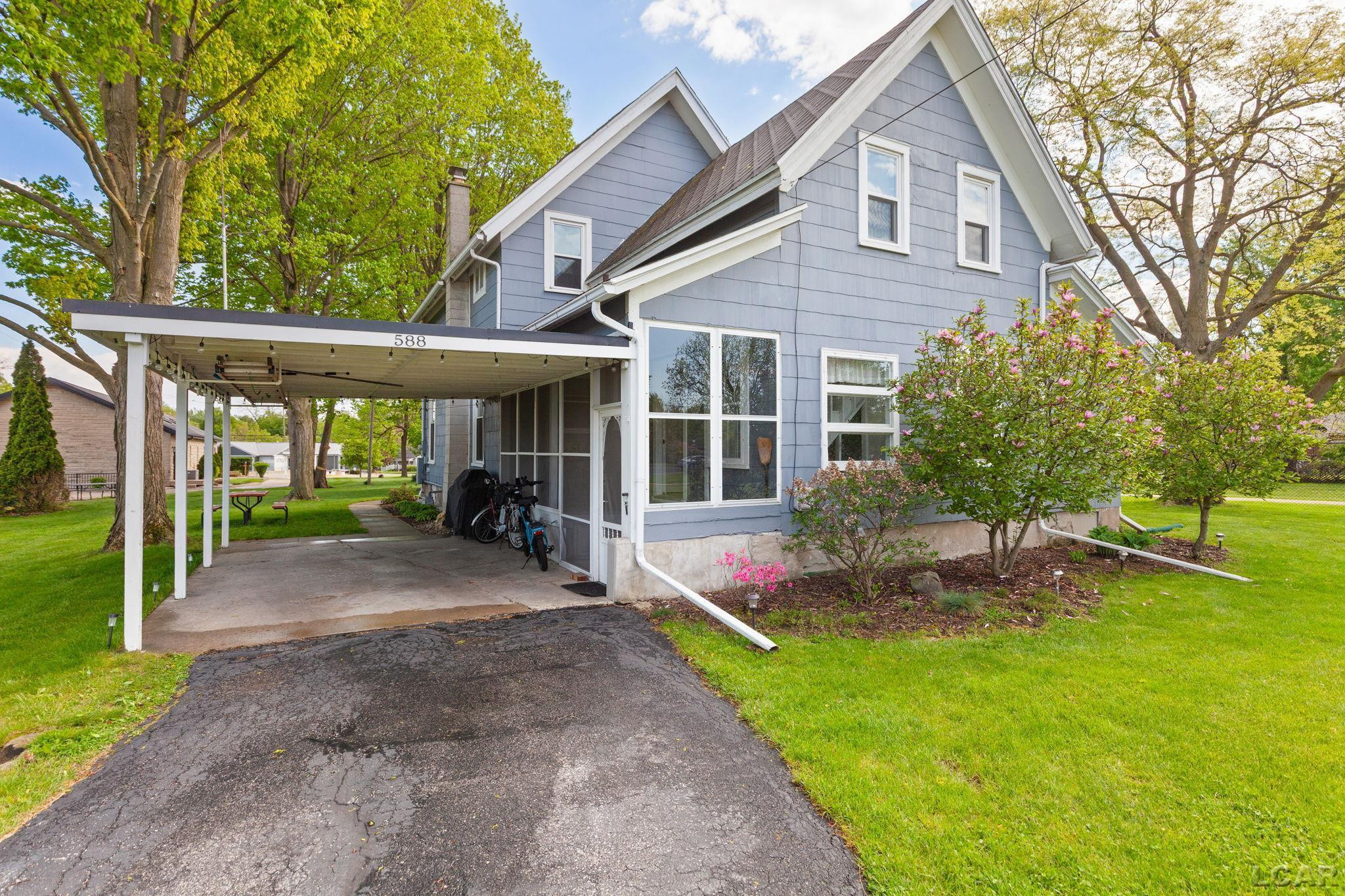 588 W Maple Avenue, Adrian, MI 49221 — Photo 46