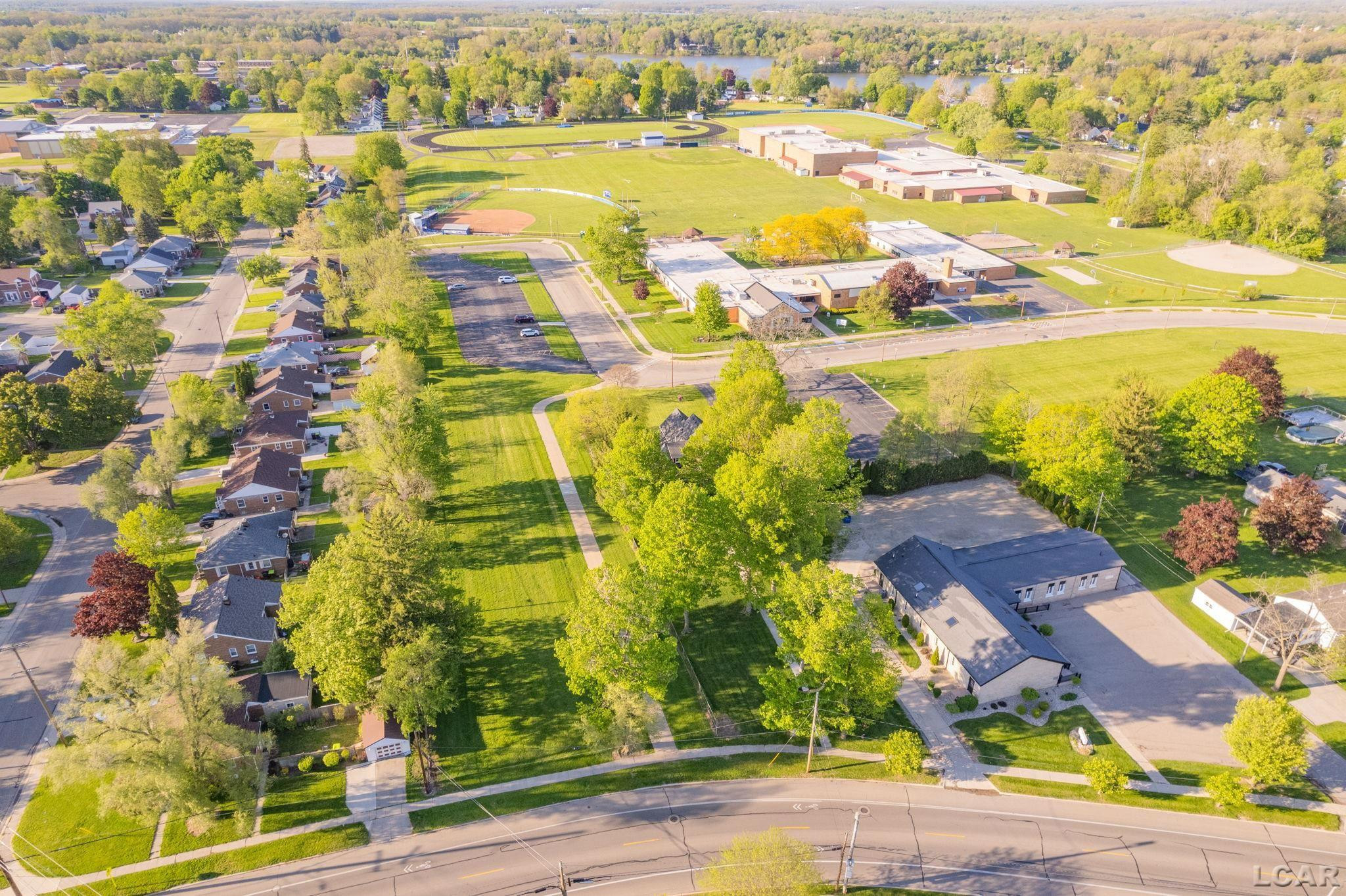 588 W Maple Avenue, Adrian, MI 49221 — Photo 56