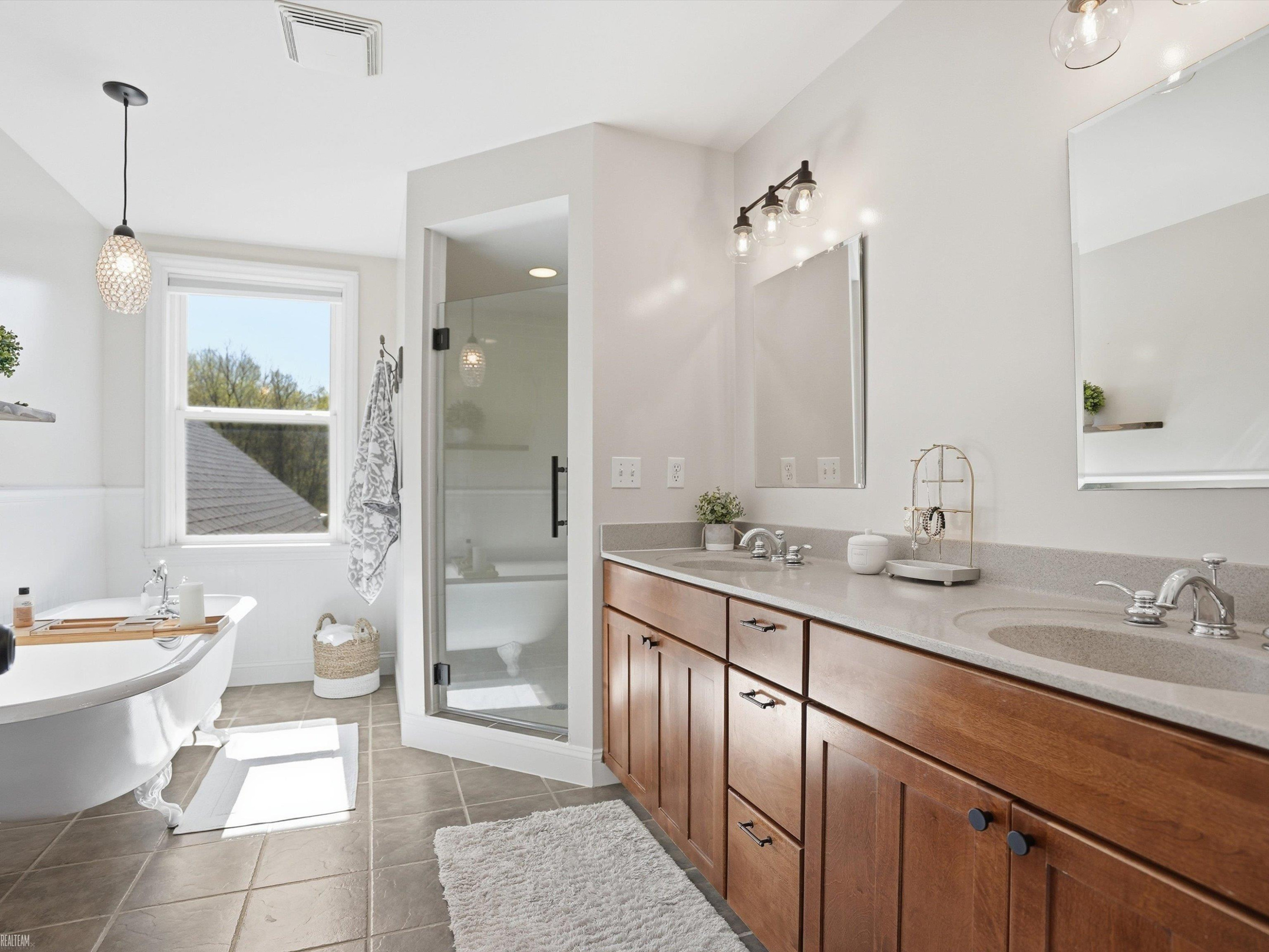 3633 Hollow Pine Court, Almont, MI 48003 — Photo 56