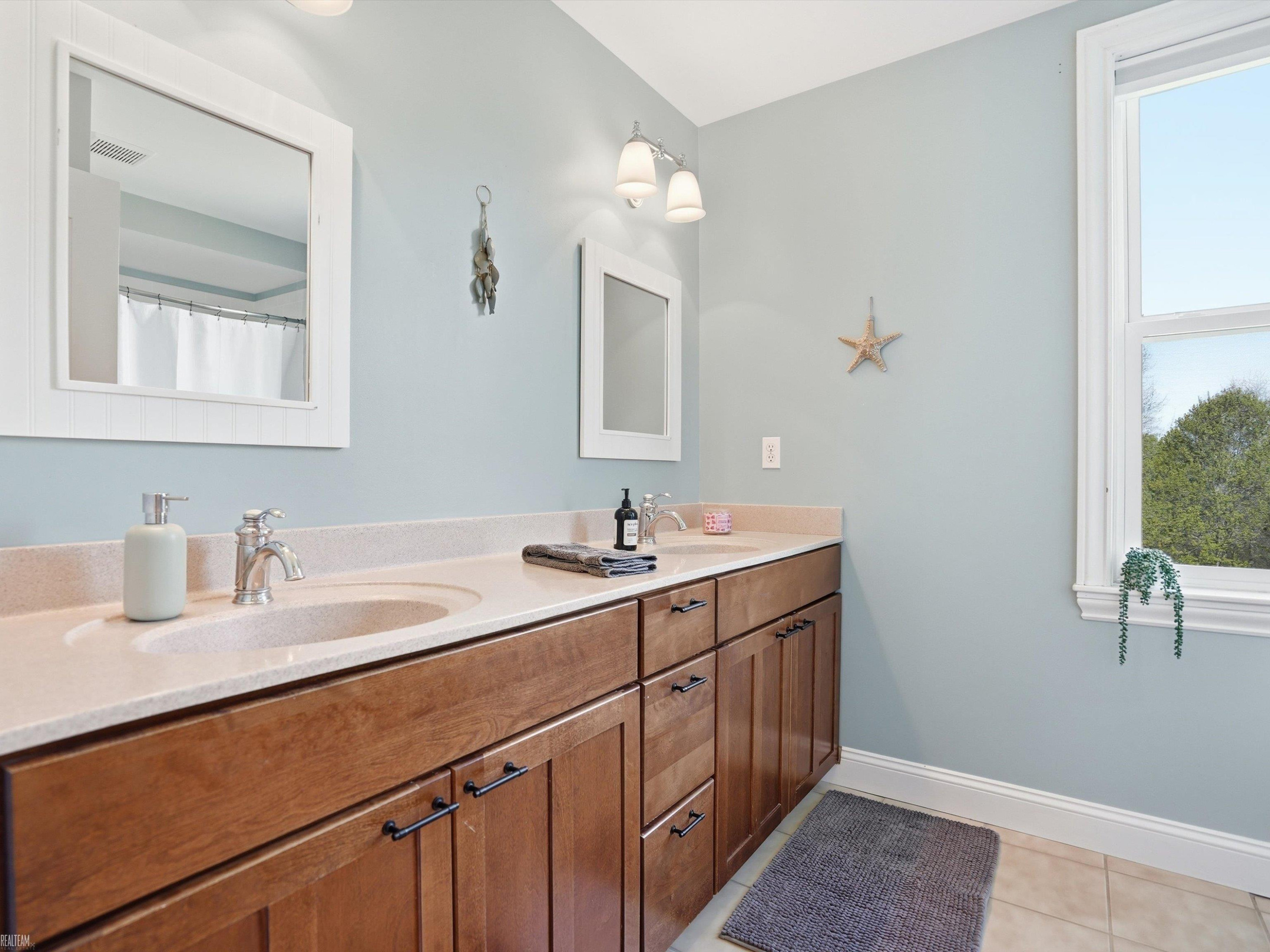 3633 Hollow Pine Court, Almont, MI 48003 — Photo 65