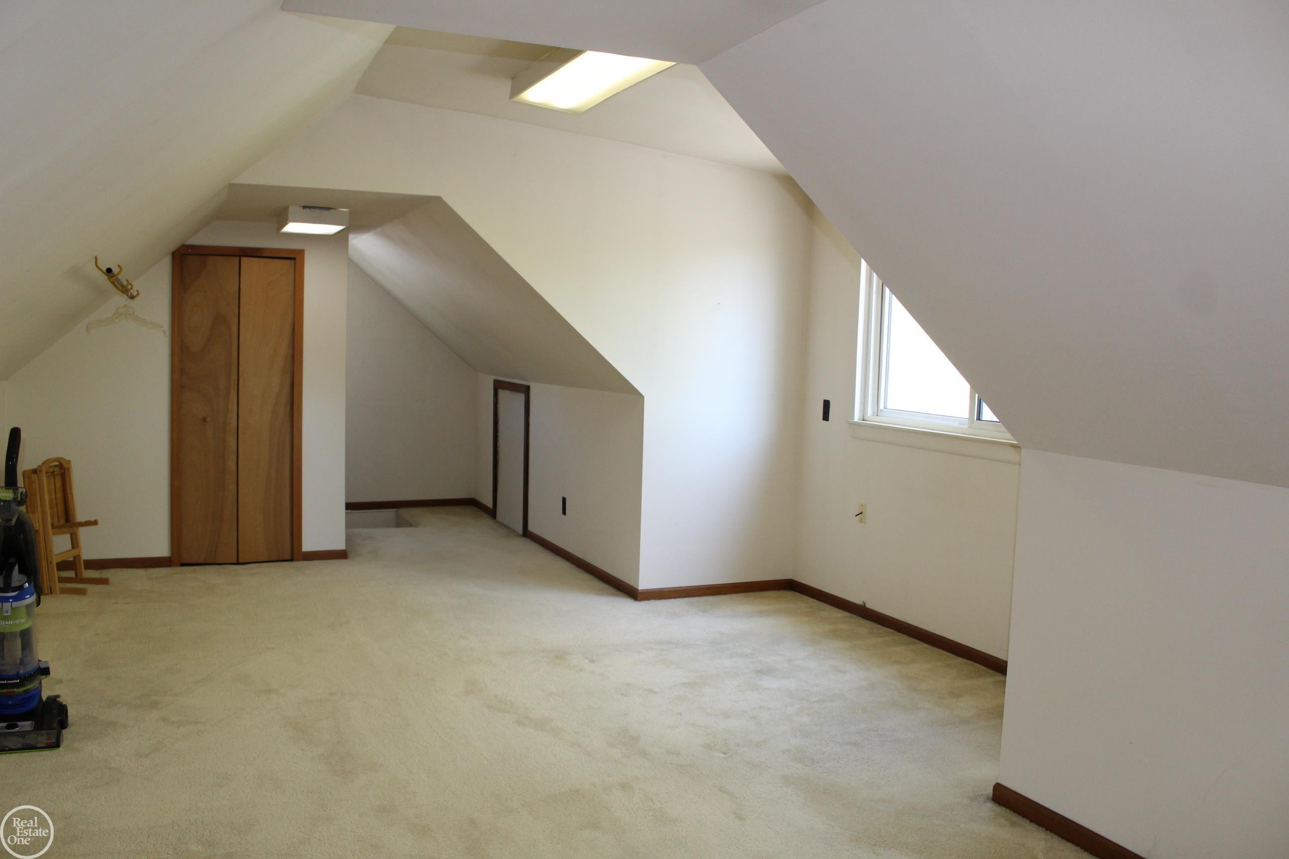 21760 Pleasant Road, Eastpointe, MI 48021 — Photo 7