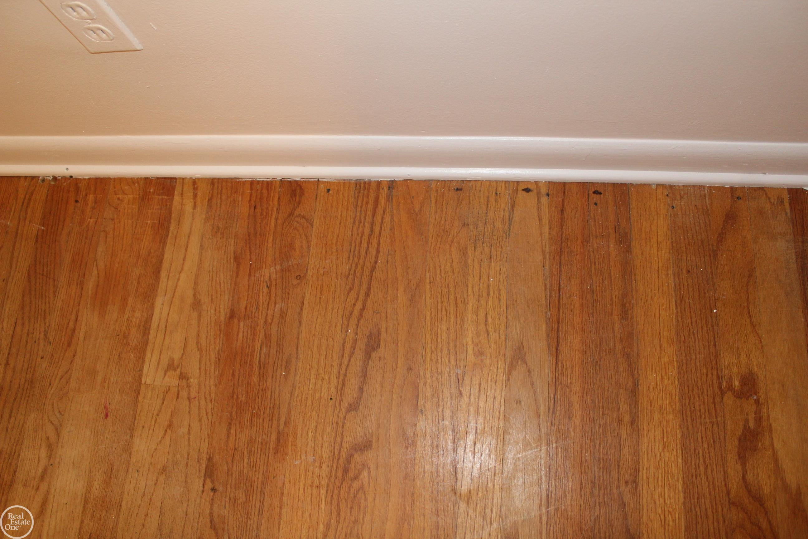 21760 Pleasant Road, Eastpointe, MI 48021 — Photo 16