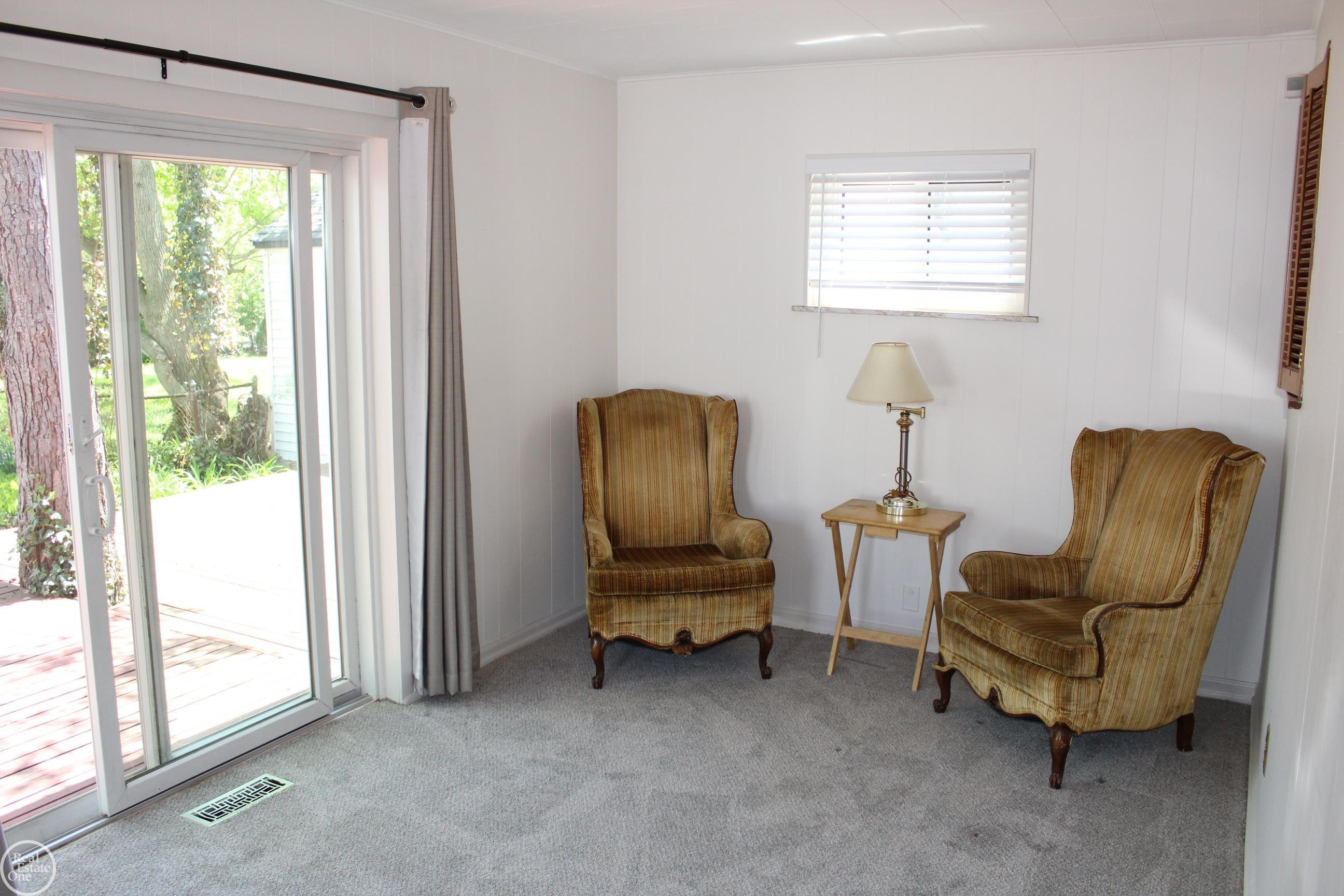 21760 Pleasant Road, Eastpointe, MI 48021 — Photo 17