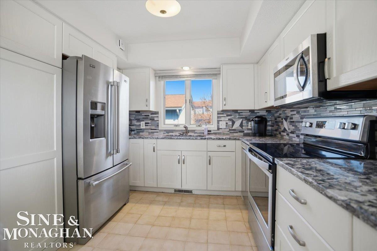 1715 River #44 Road, 44, MI 48079 — Photo 7
