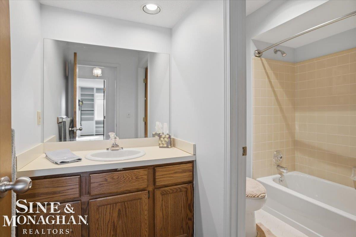 1715 River #44 Road, 44, MI 48079 — Photo 16