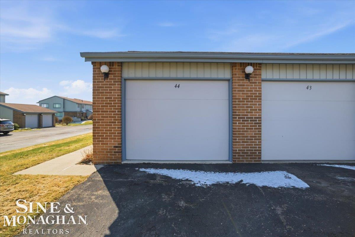 1715 River #44 Road, 44, MI 48079 — Photo 31