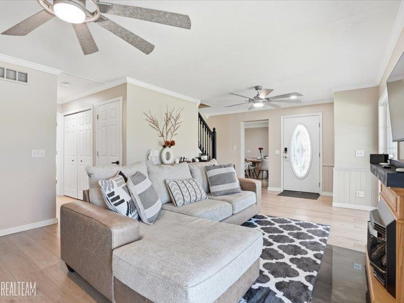 7932 Kilgore Road, MI 48006 — Photo 4