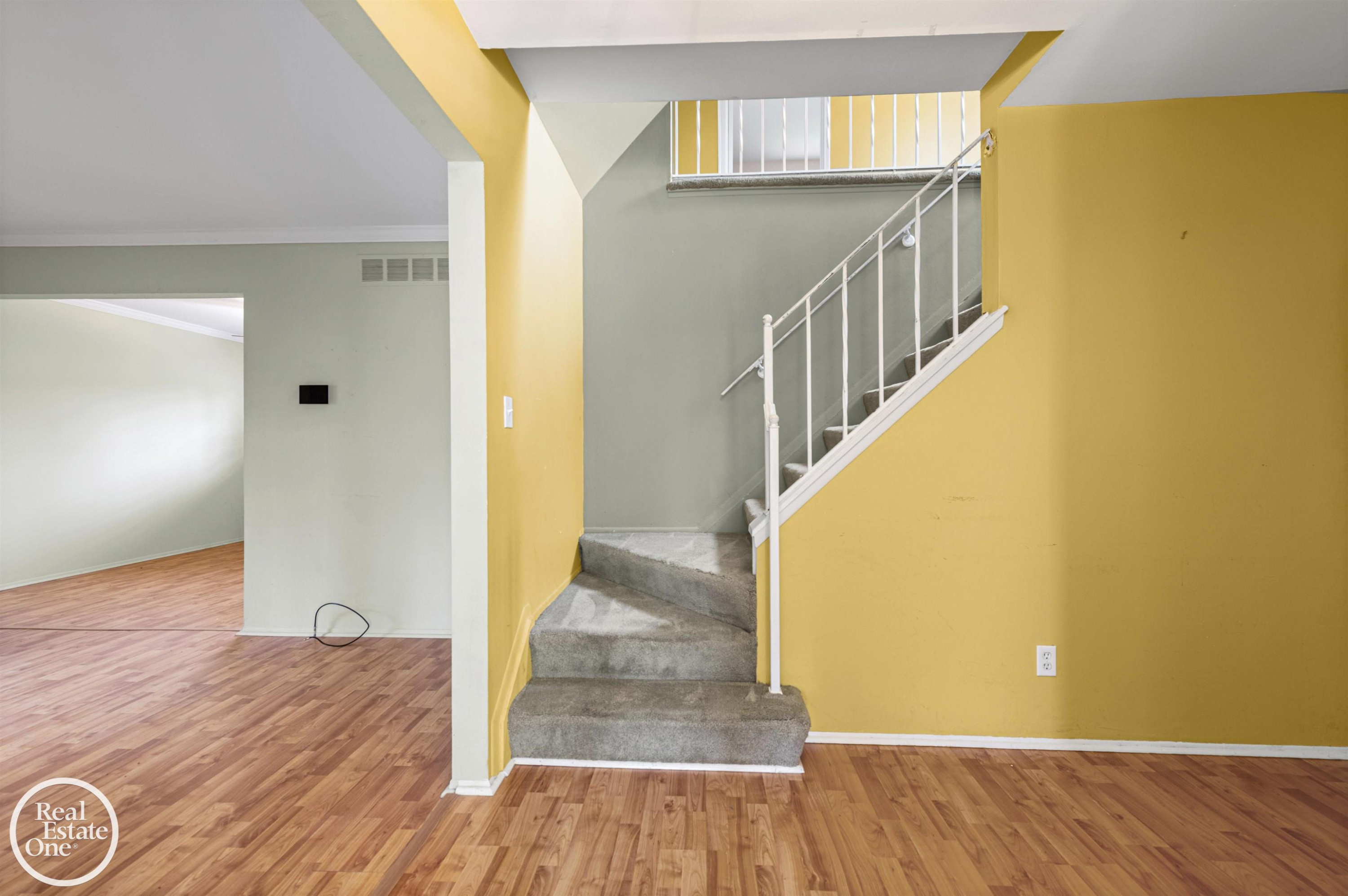 20004 Parkside Street, Saint Clair Shores, MI 48080 — Photo 6