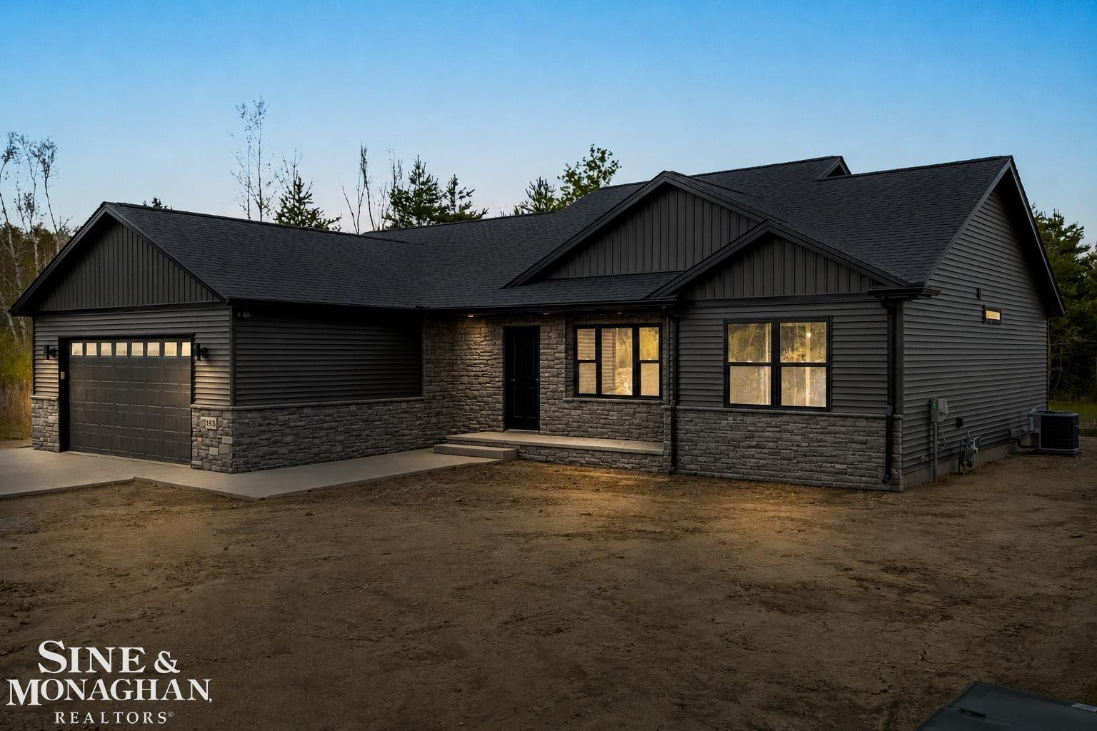 183 Nevada Avenue, Marysville, MI 48040 — Photo 2