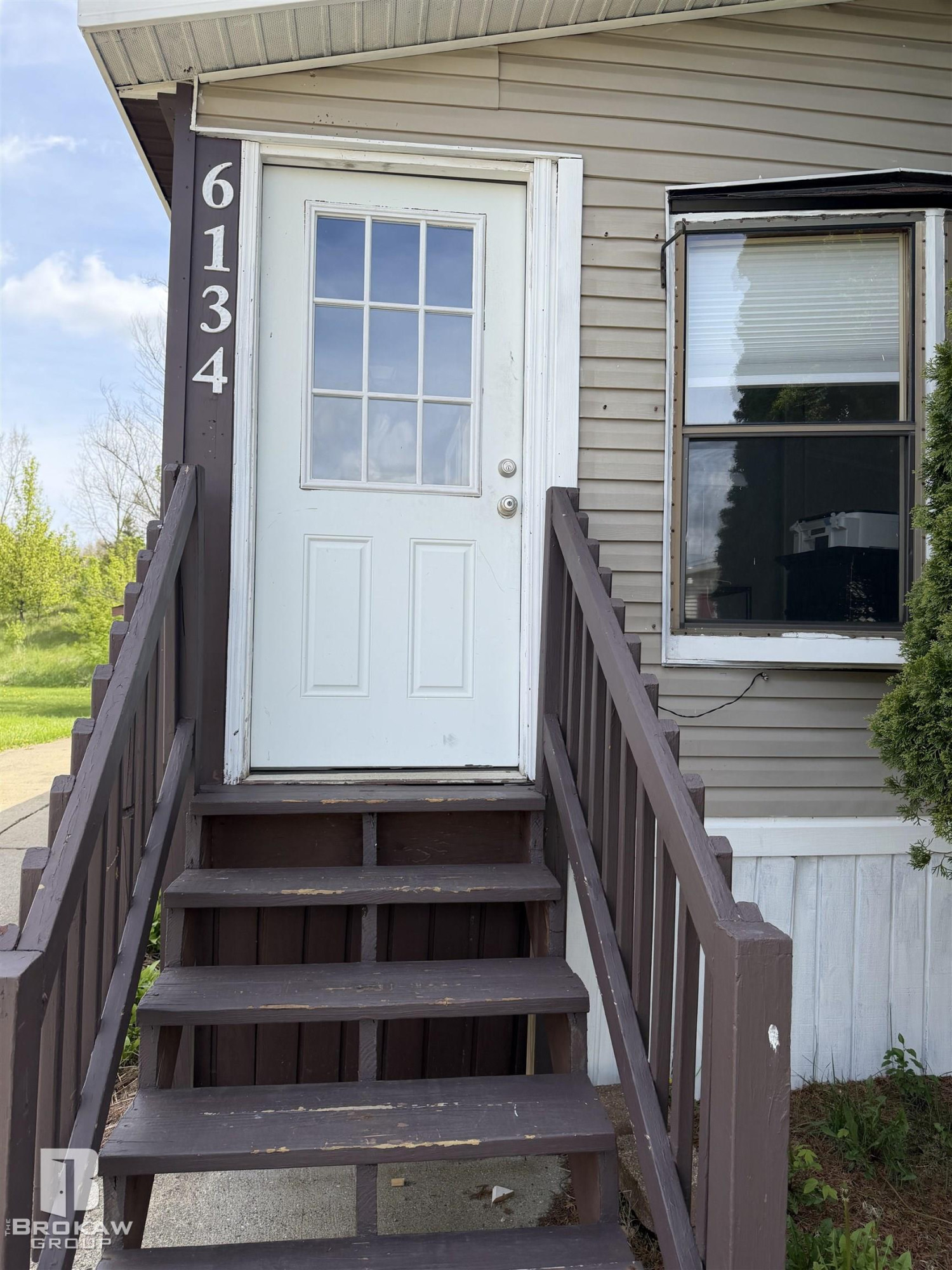6134 E Bentwood Circle, White Lake, MI 48383 — Photo 2