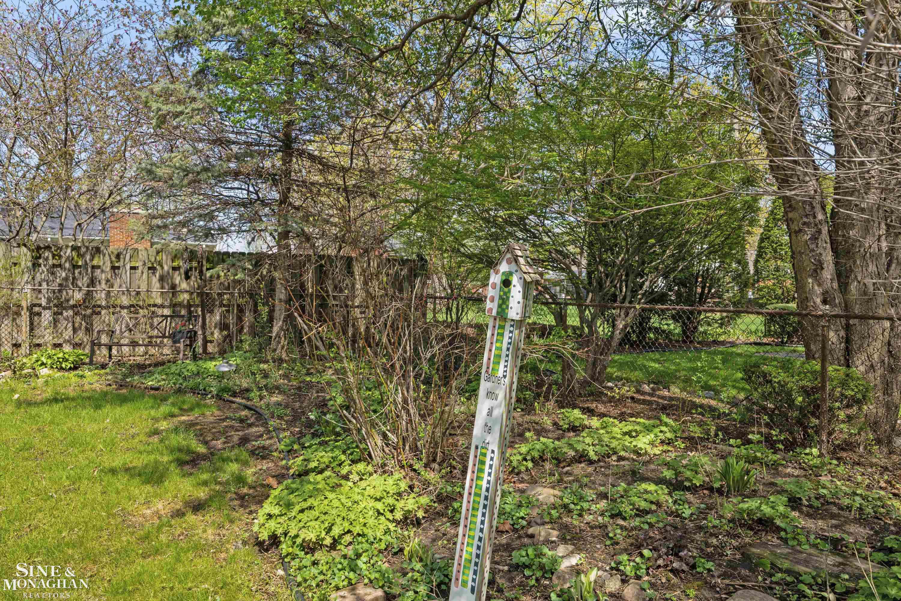 21615 Alexander Street, Saint Clair Shores, MI 48081 — Photo 36