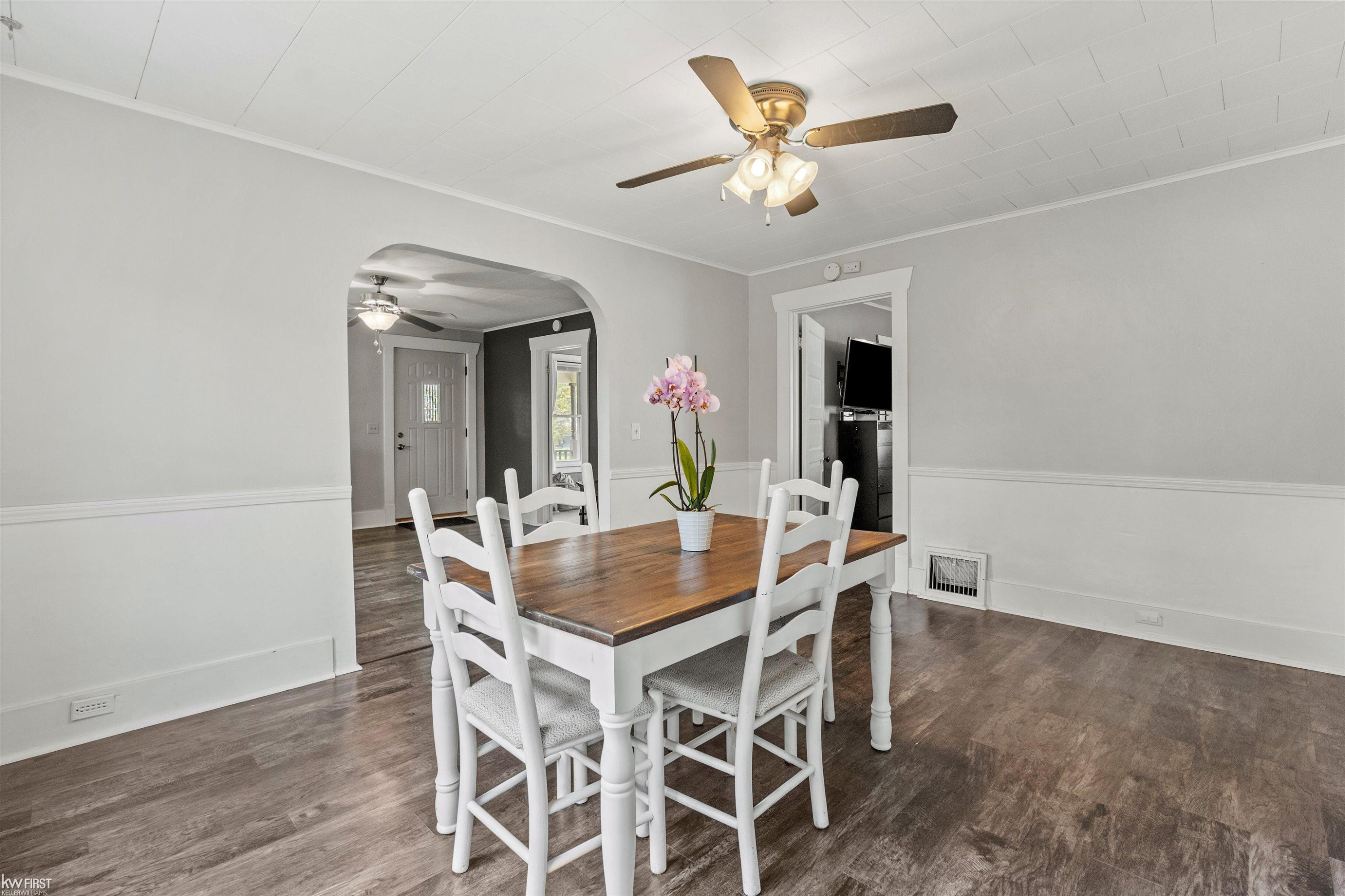 1220 N Chipman Street, Owosso, MI 48867 — Photo 16