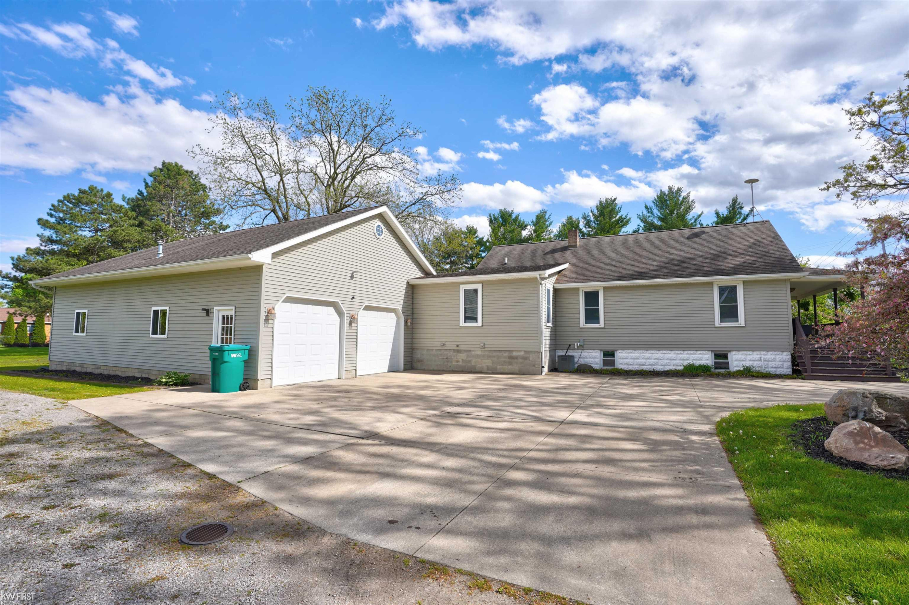 1220 N Chipman Street, Owosso, MI 48867 — Photo 50