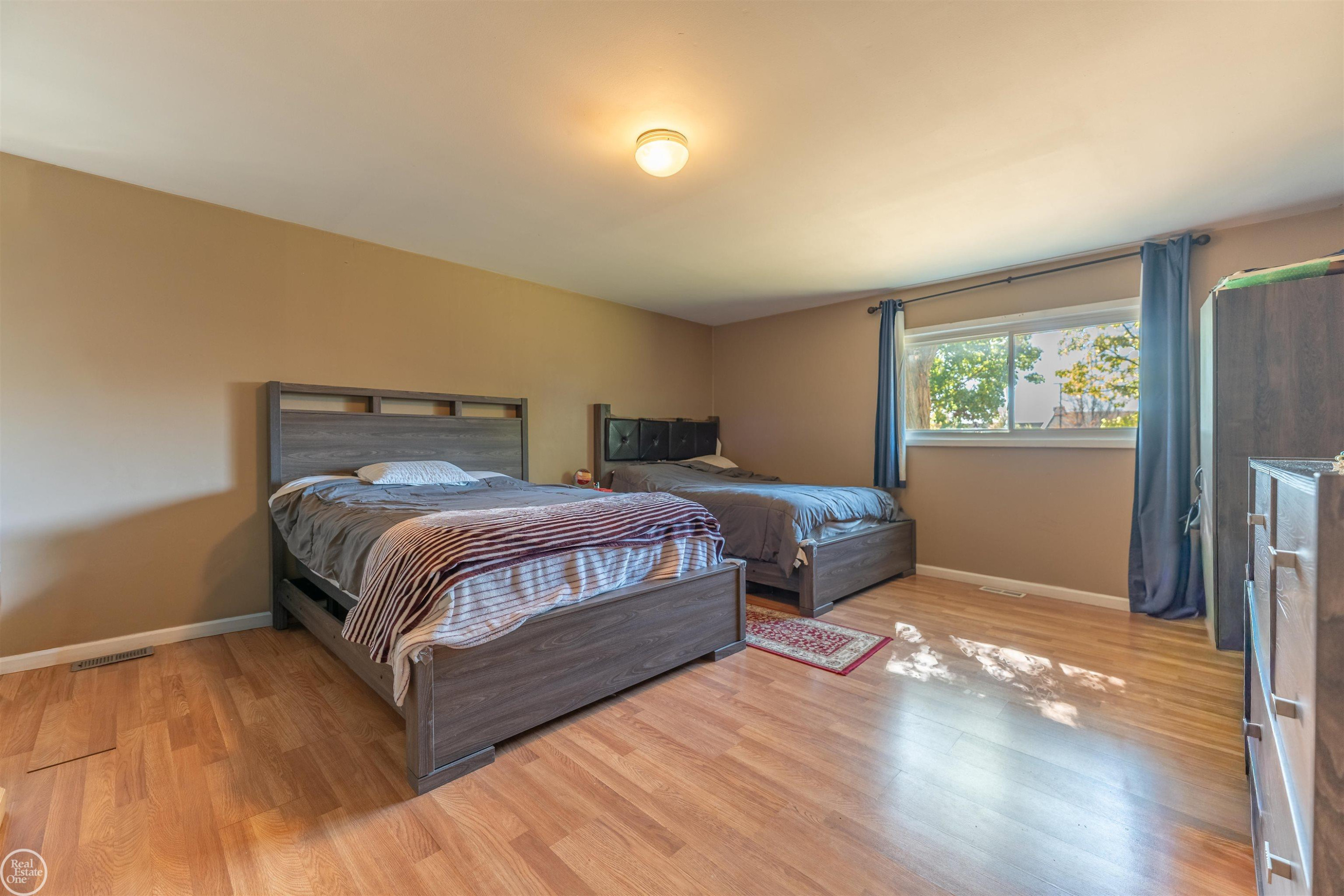 41466 Dequindre Road, Sterling Heights, MI 48314 — Photo 12
