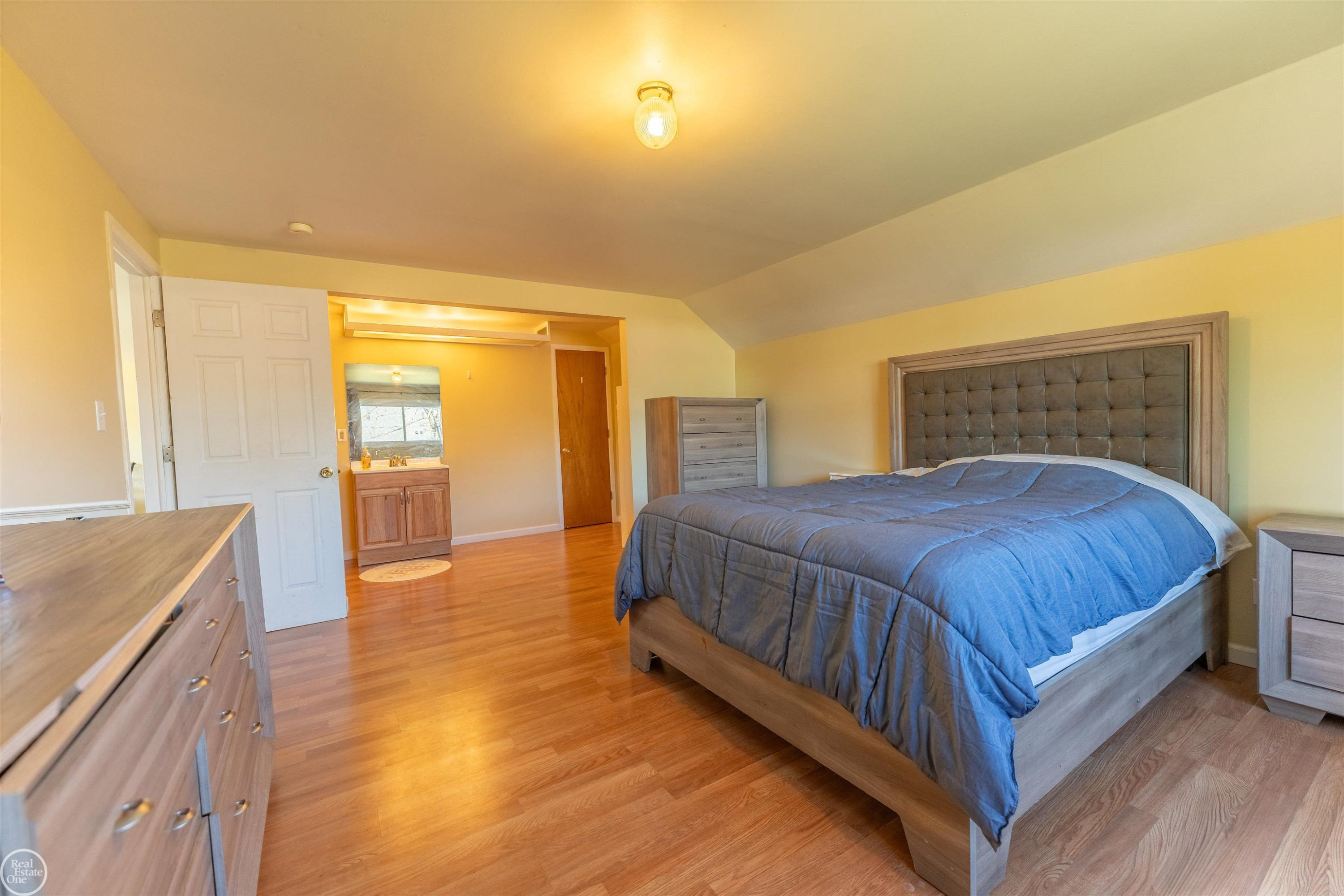 41466 Dequindre Road, Sterling Heights, MI 48314 — Photo 19