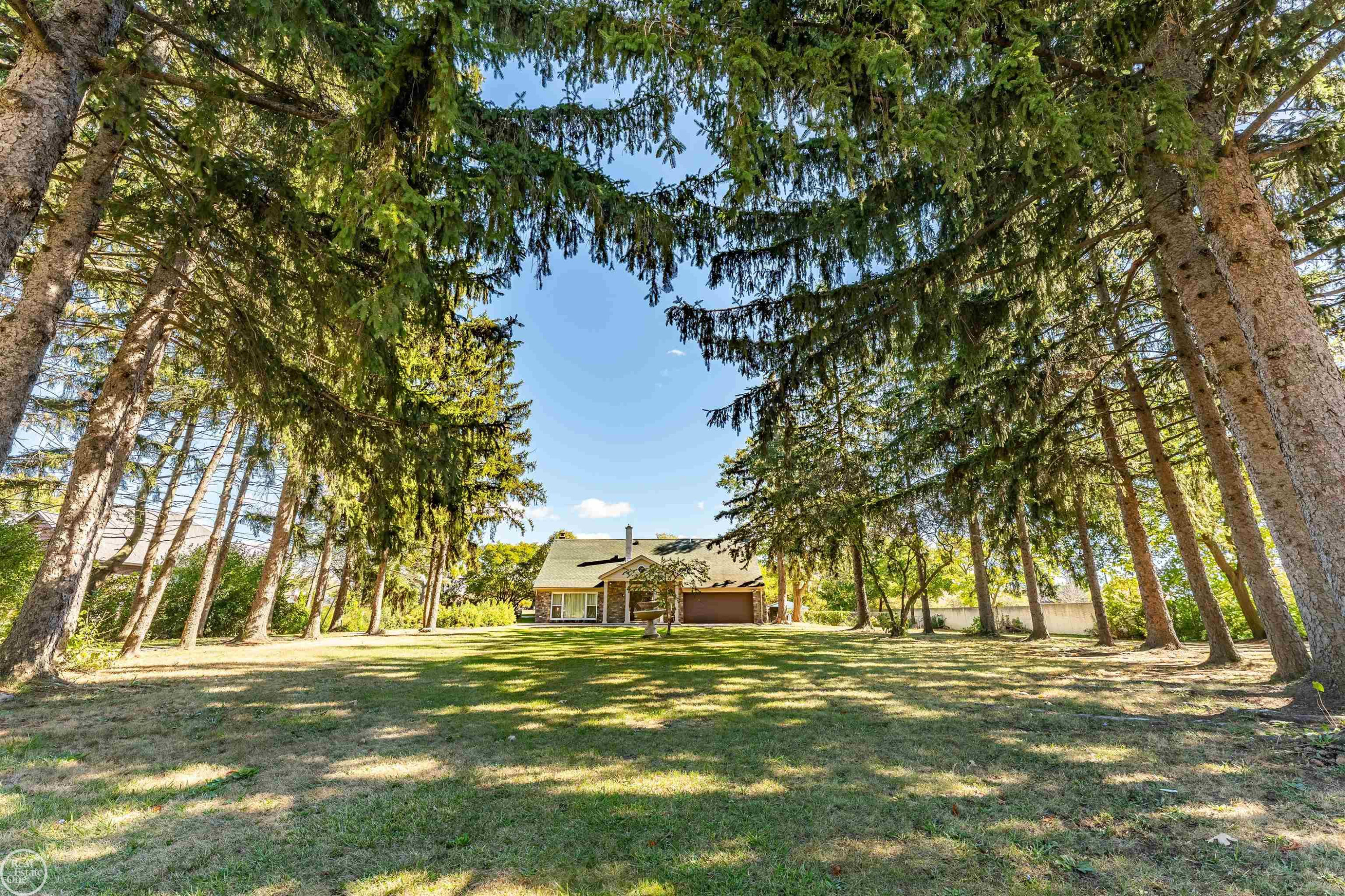 41466 Dequindre Road, Sterling Heights, MI 48314 — Photo 47