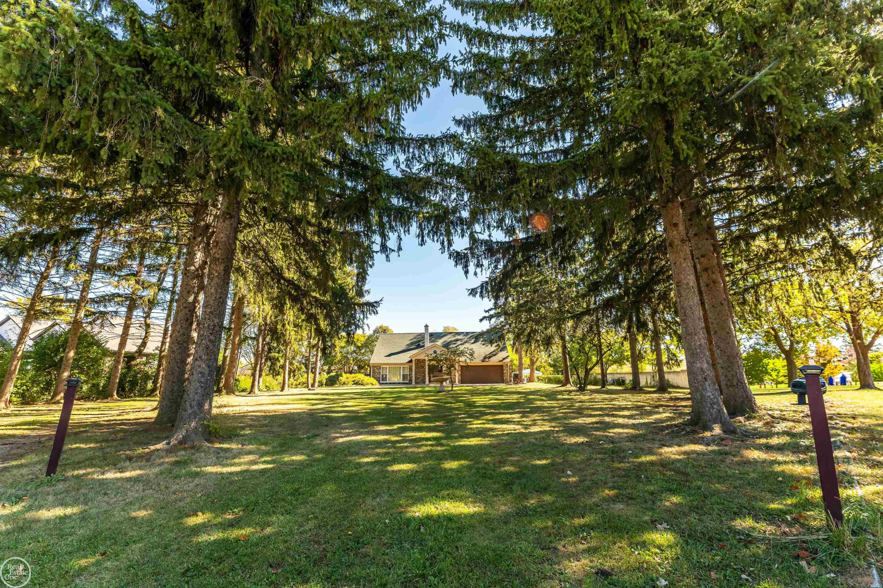 41466 Dequindre Road, Sterling Heights, MI 48314 — Photo 50