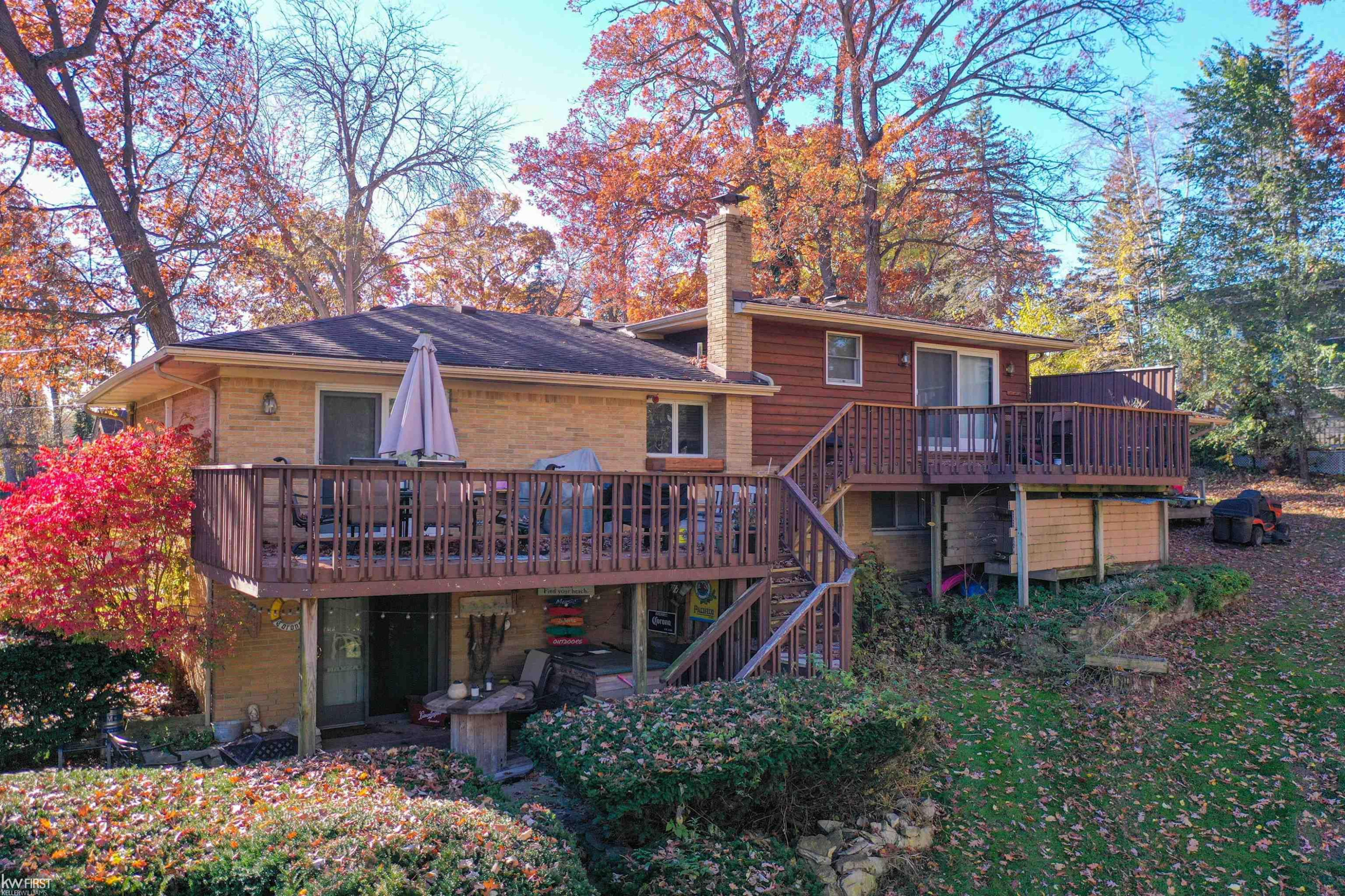 1244 Pomona Court, Fenton, MI 48430 — Photo 13