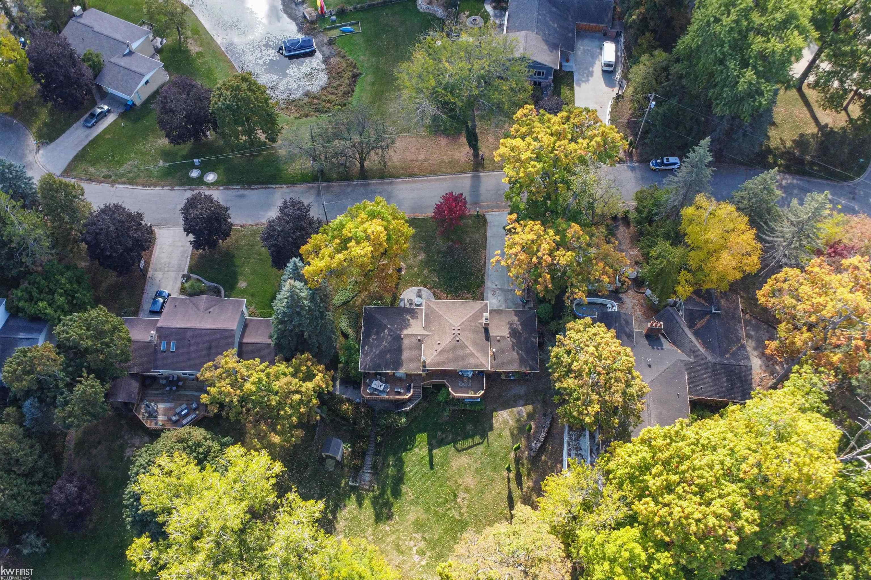 1244 Pomona Court, Fenton, MI 48430 — Photo 20
