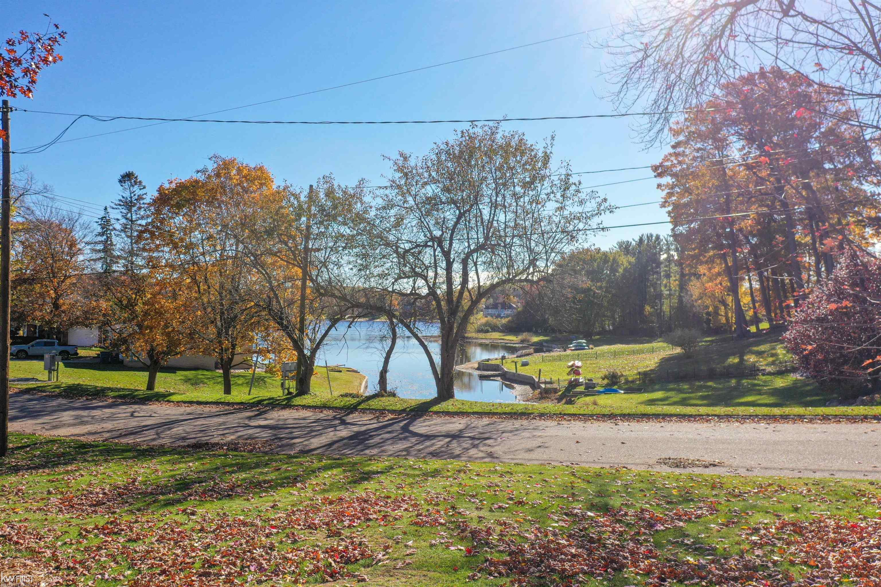 1244 Pomona Court, Fenton, MI 48430 — Photo 45