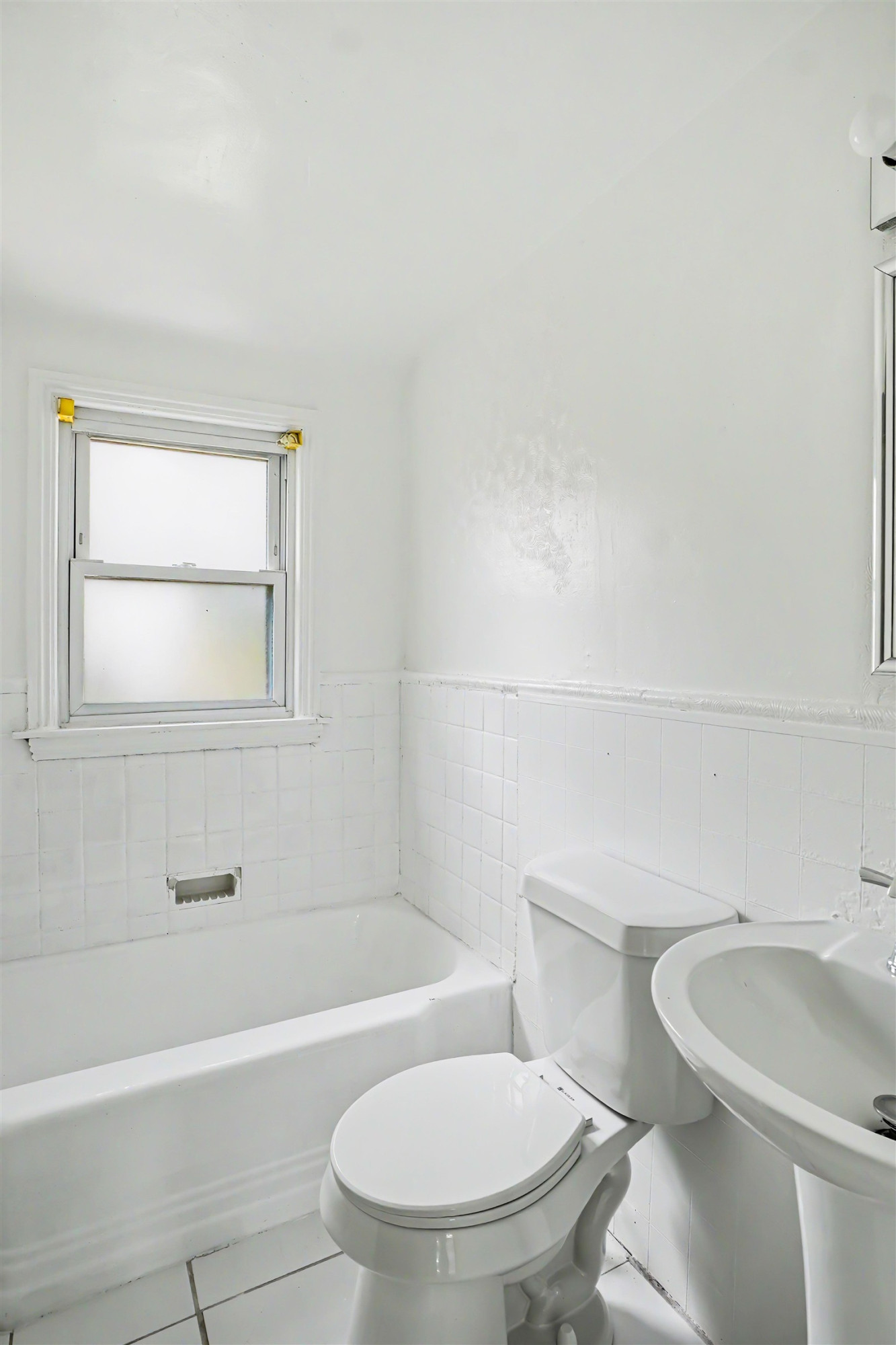 533 E 12 Street, 535, Flint, MI 48503 — Photo 19