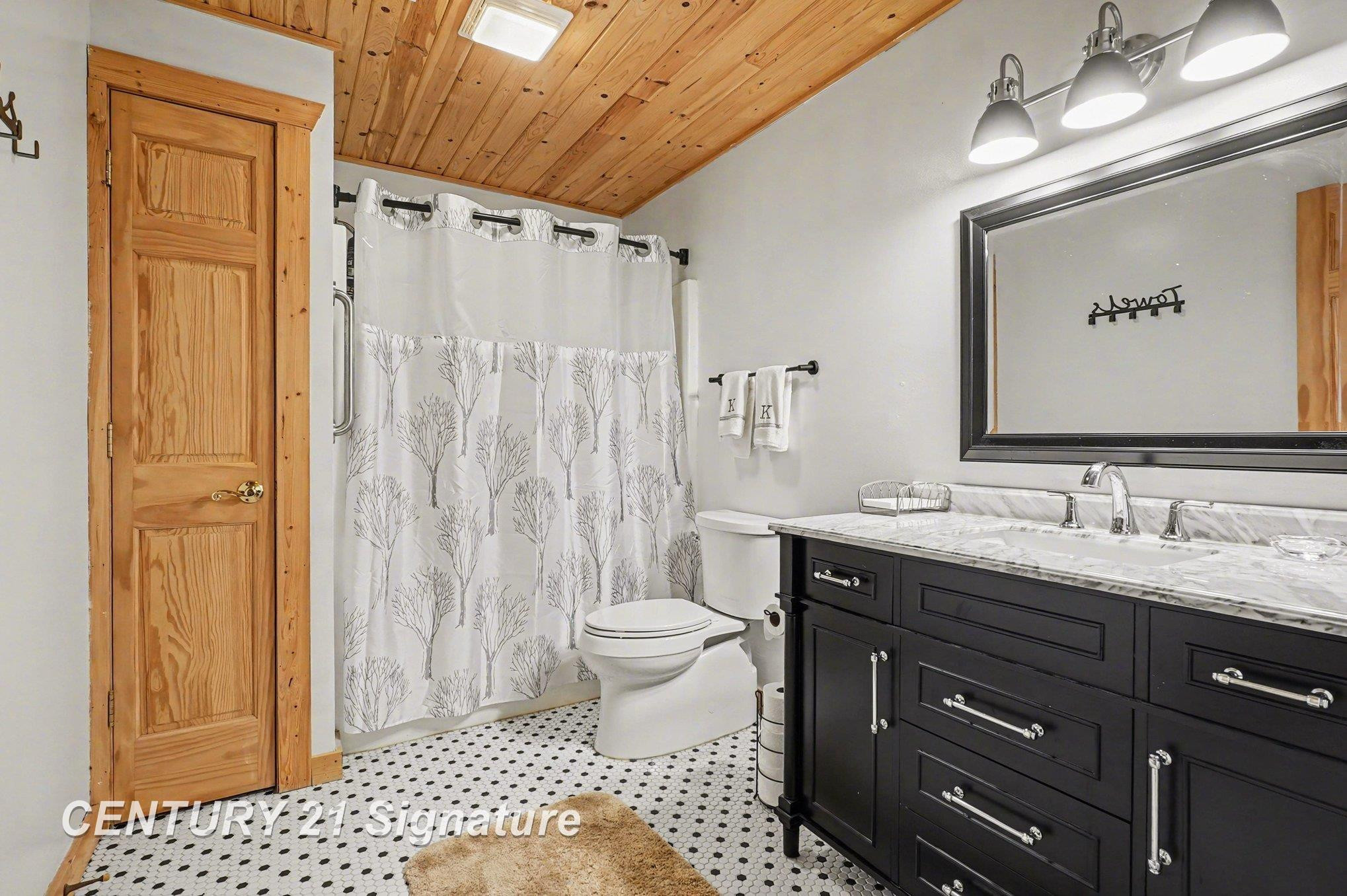 3826 Buzzell Road, Gladwin, MI 48624 — Photo 25