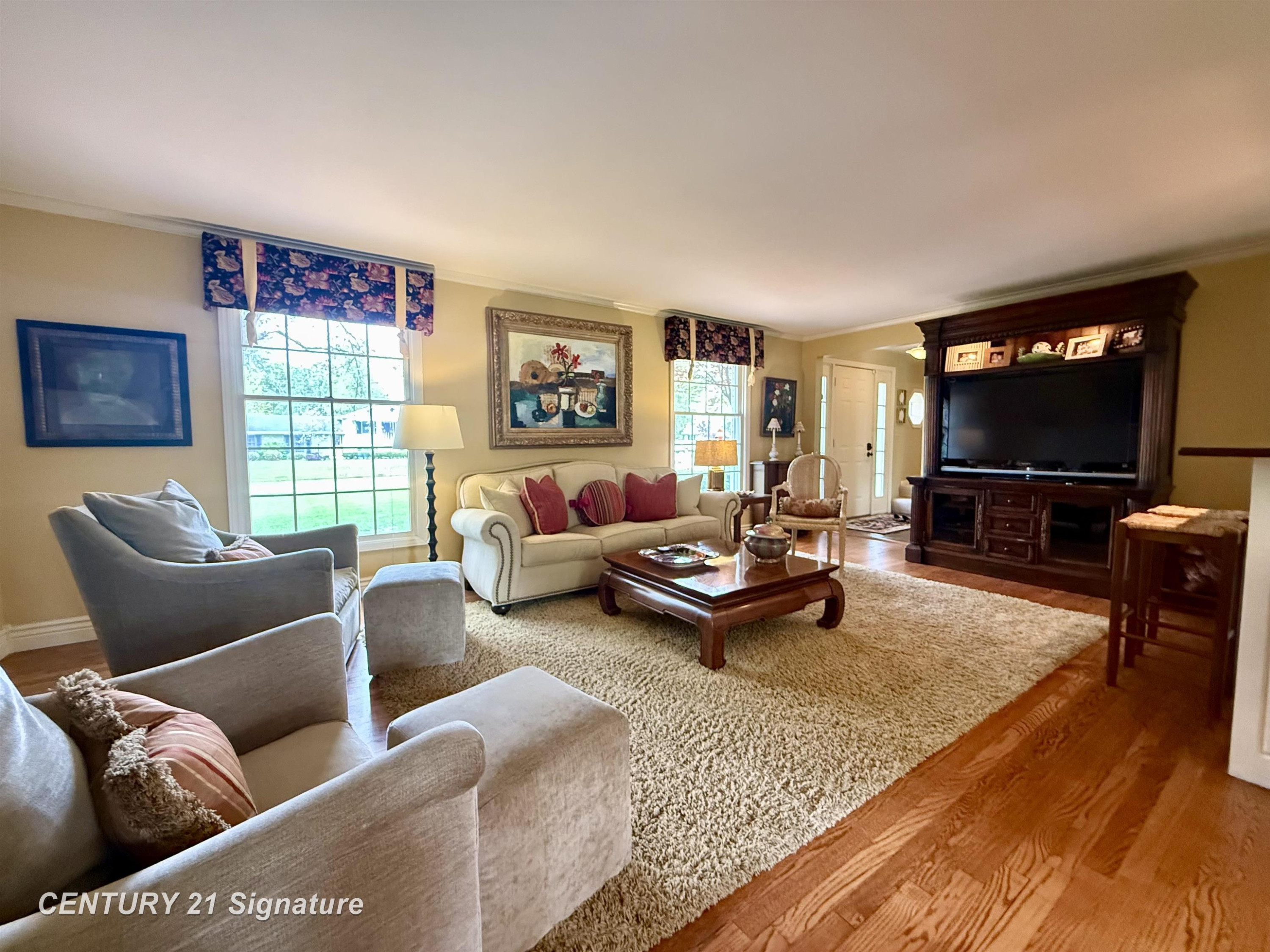 321 Somerset Road, Saginaw, MI 48638 — Photo 5