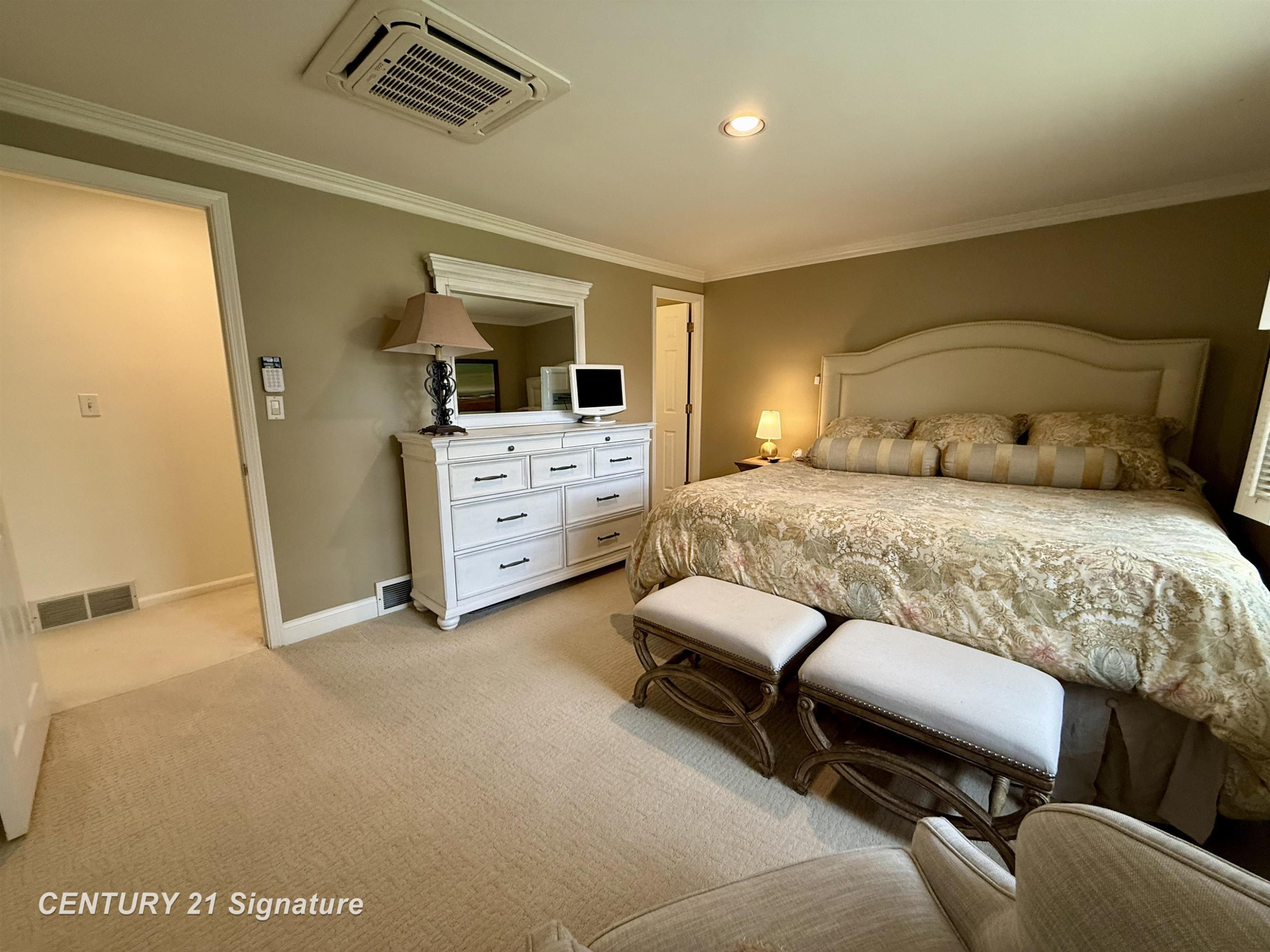 321 Somerset Road, Saginaw, MI 48638 — Photo 17