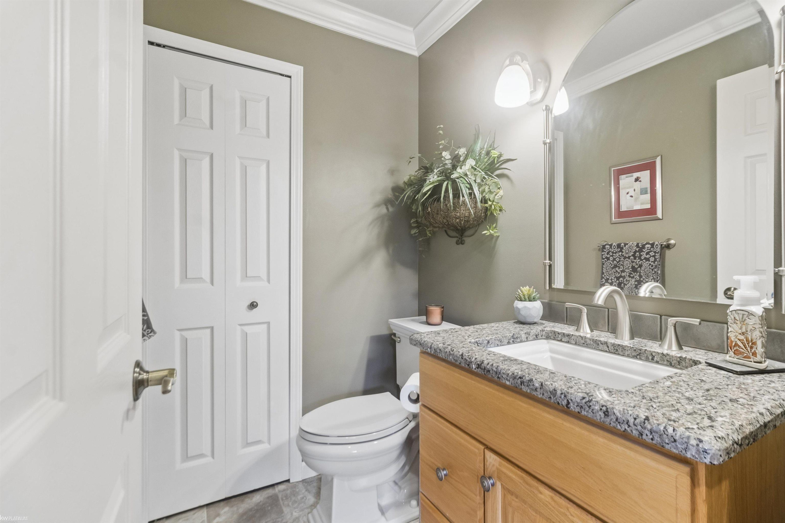 52317 Sawmill Creek Drive, Macomb, MI 48042 — Photo 12