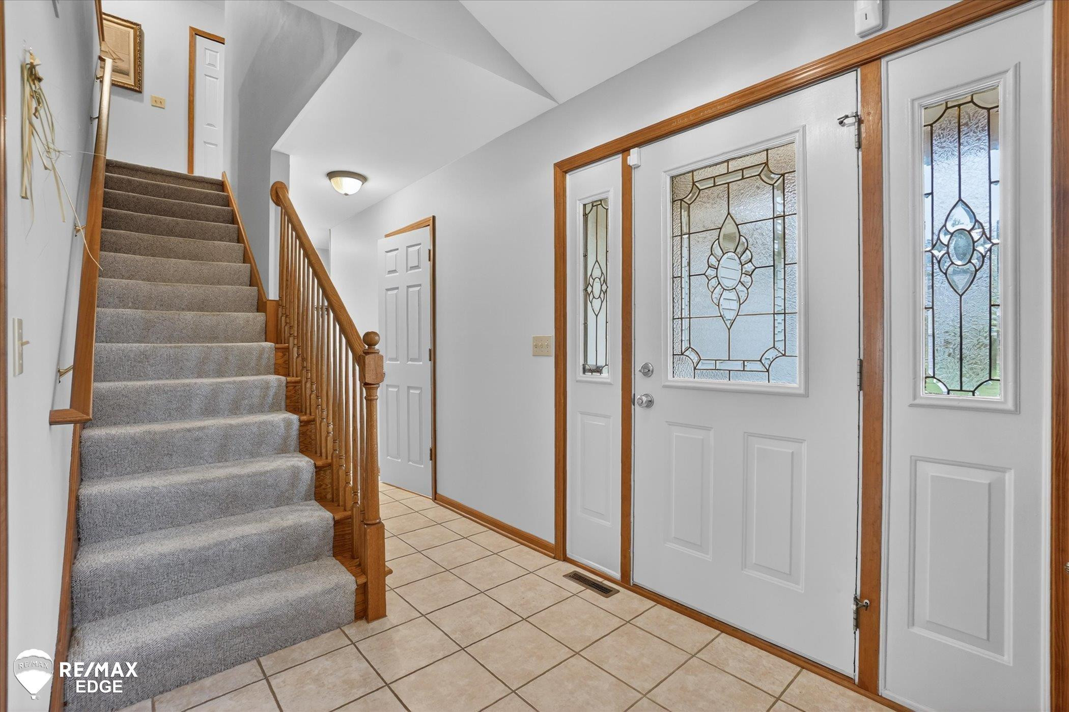 819 Village Drive, Davison, MI 48423 — Photo 7
