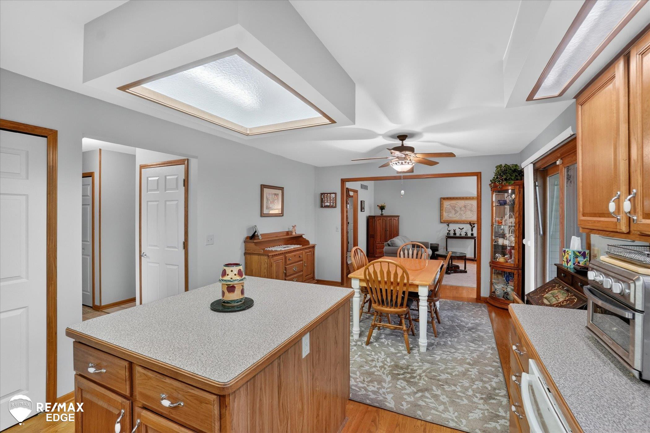 819 Village Drive, Davison, MI 48423 — Photo 17