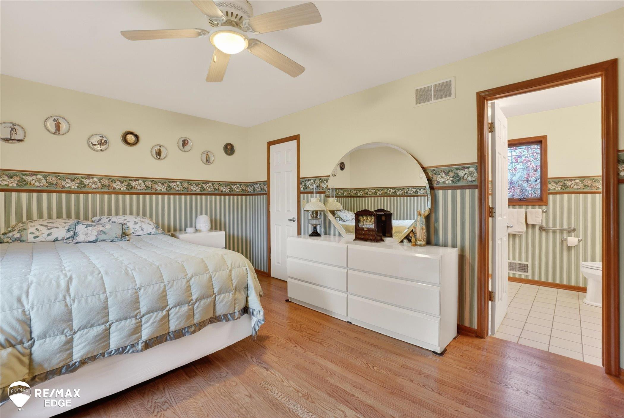 819 Village Drive, Davison, MI 48423 — Photo 30