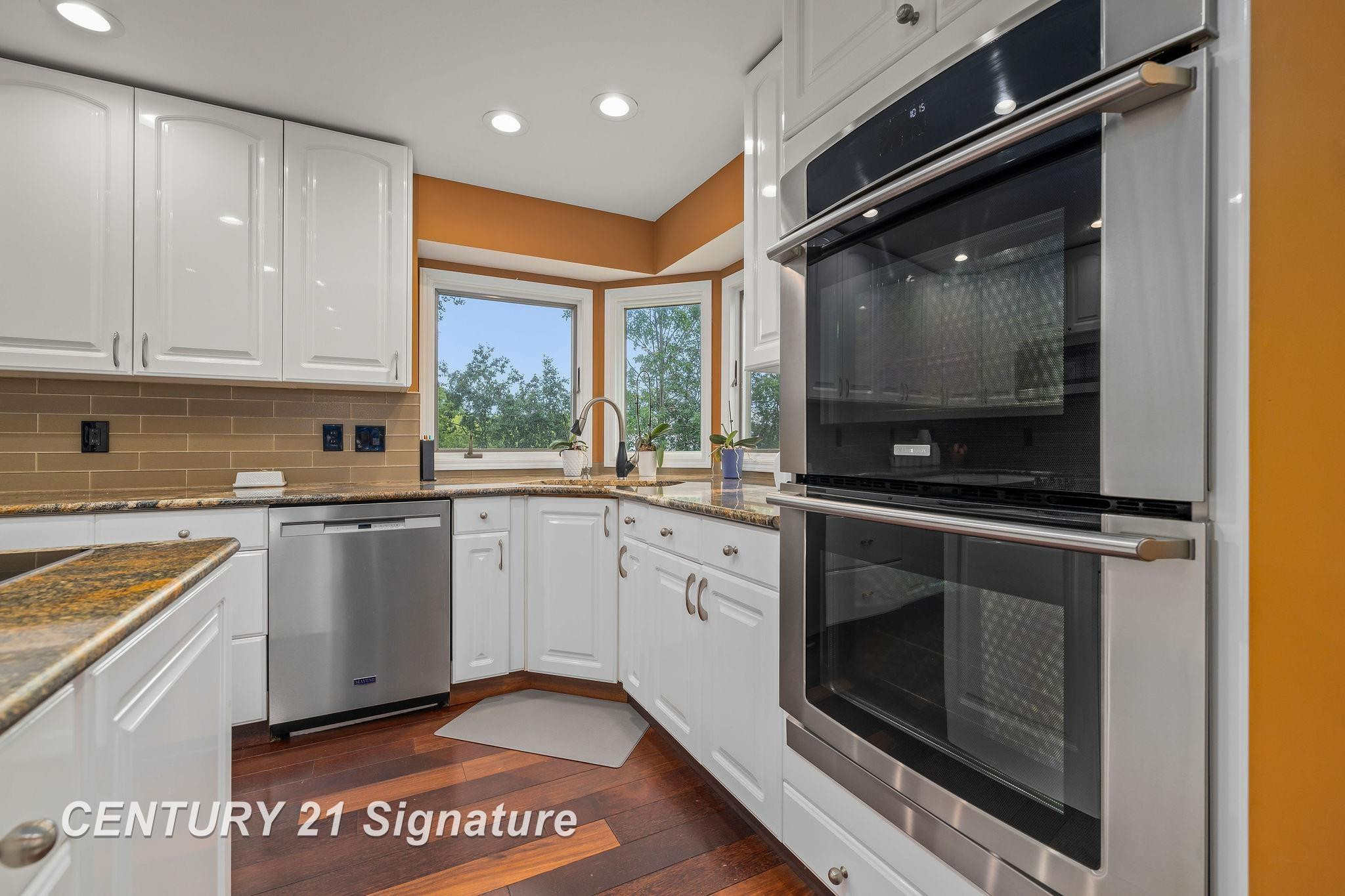 5790 Dunrovin Drive, Saginaw, MI 48638 — Photo 11