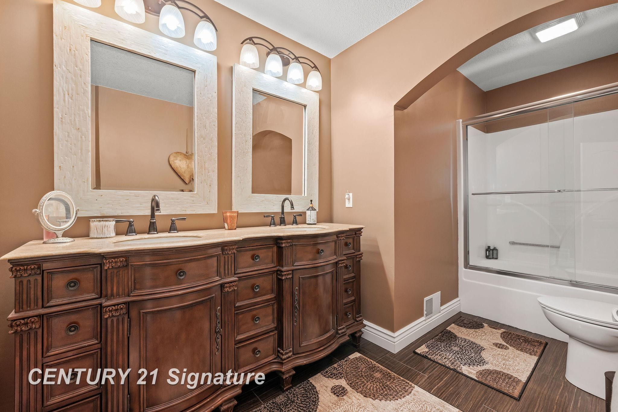 5790 Dunrovin Drive, Saginaw, MI 48638 — Photo 28