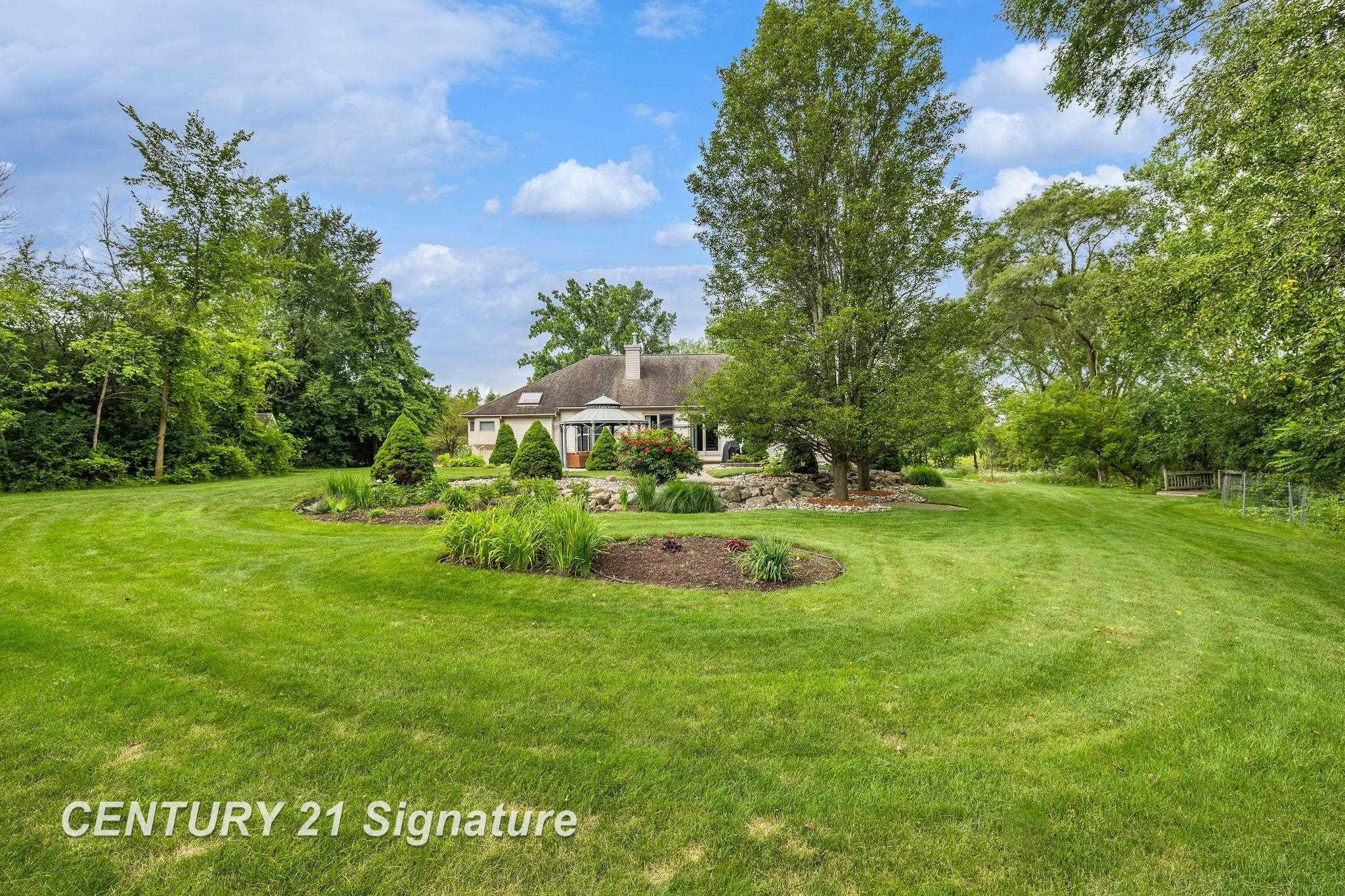 5790 Dunrovin Drive, Saginaw, MI 48638 — Photo 46
