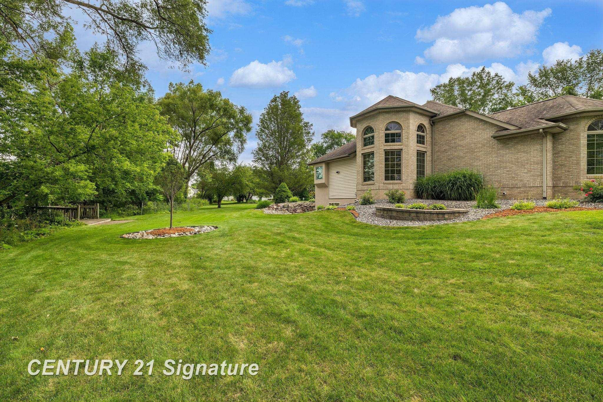 5790 Dunrovin Drive, Saginaw, MI 48638 — Photo 53